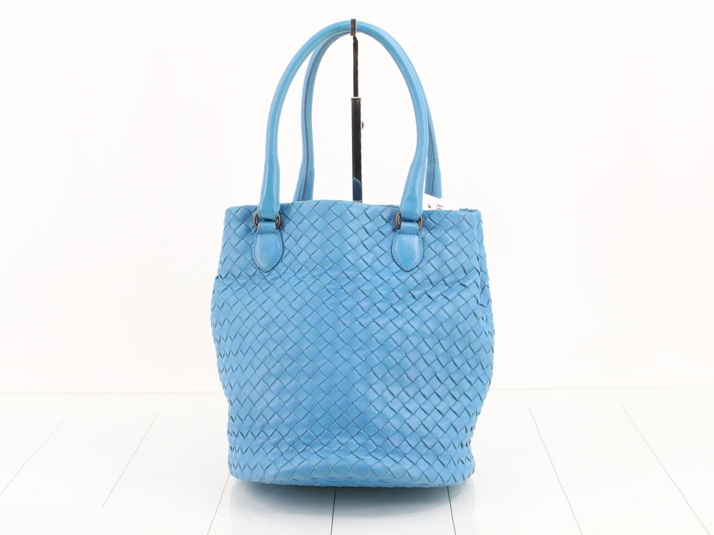 Intrecciato Bucket Tote Bag