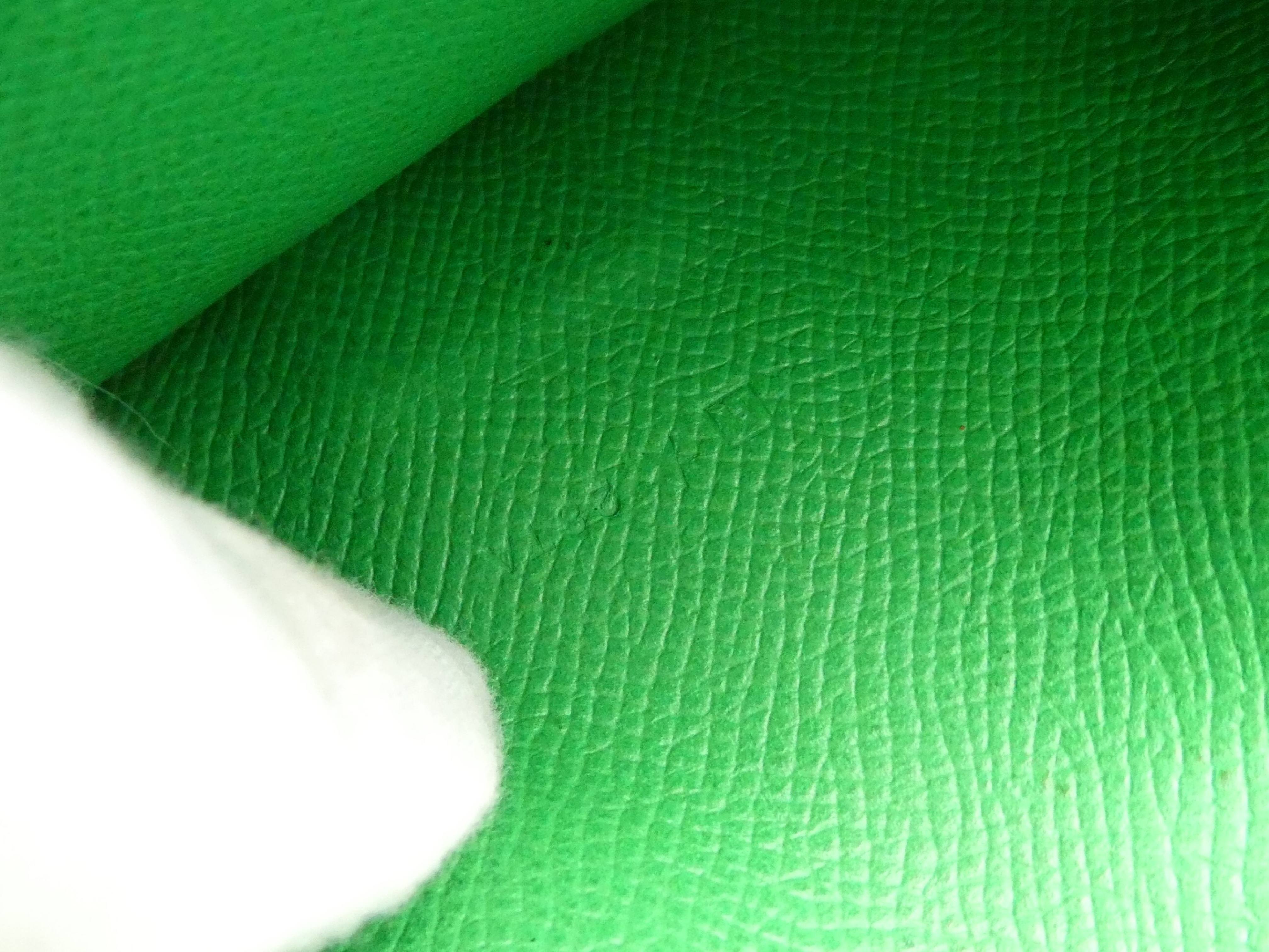 Bearn Soufflé wallet with R stamp — view 9