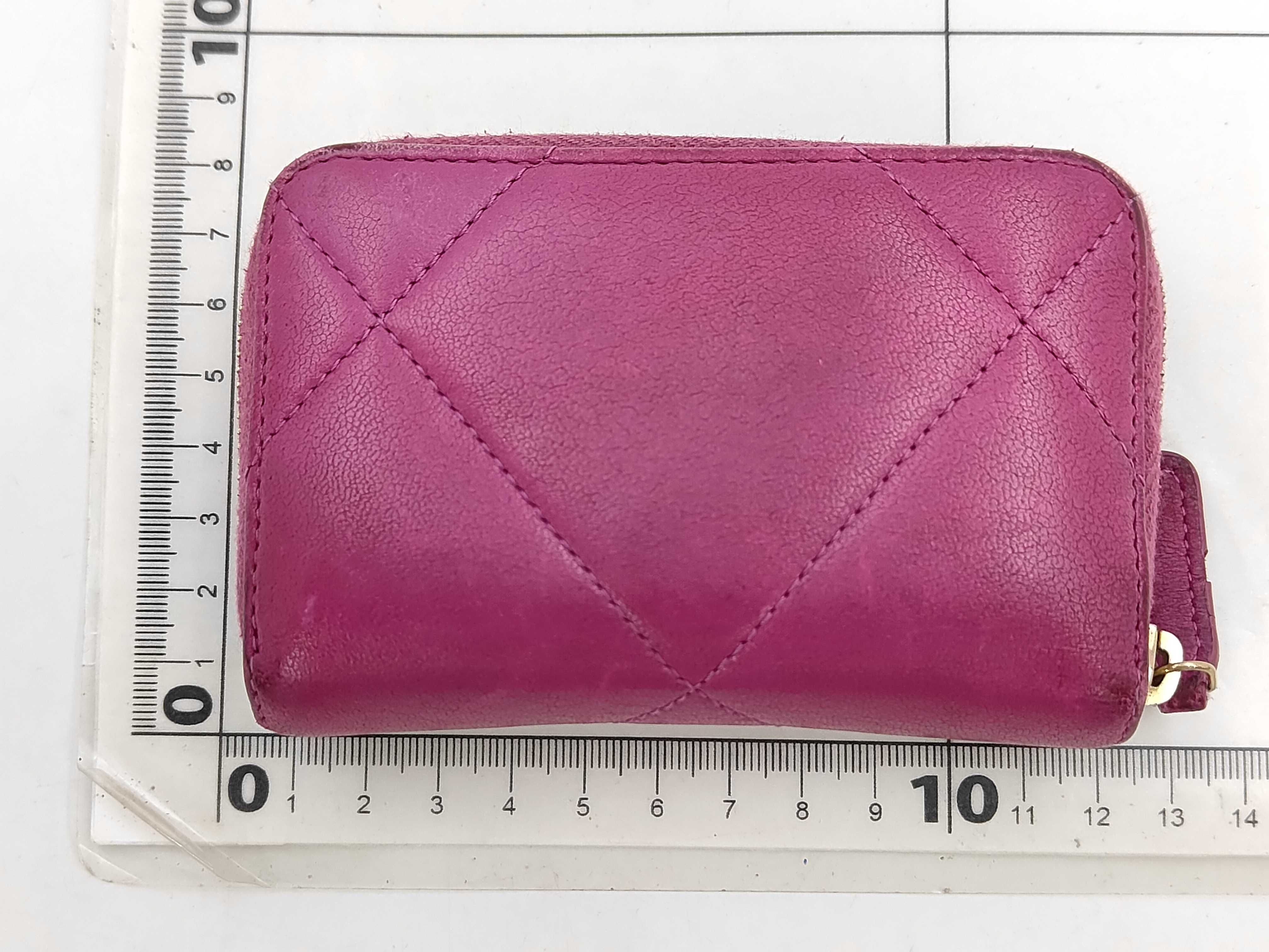 19 Round Wallet — view 2
