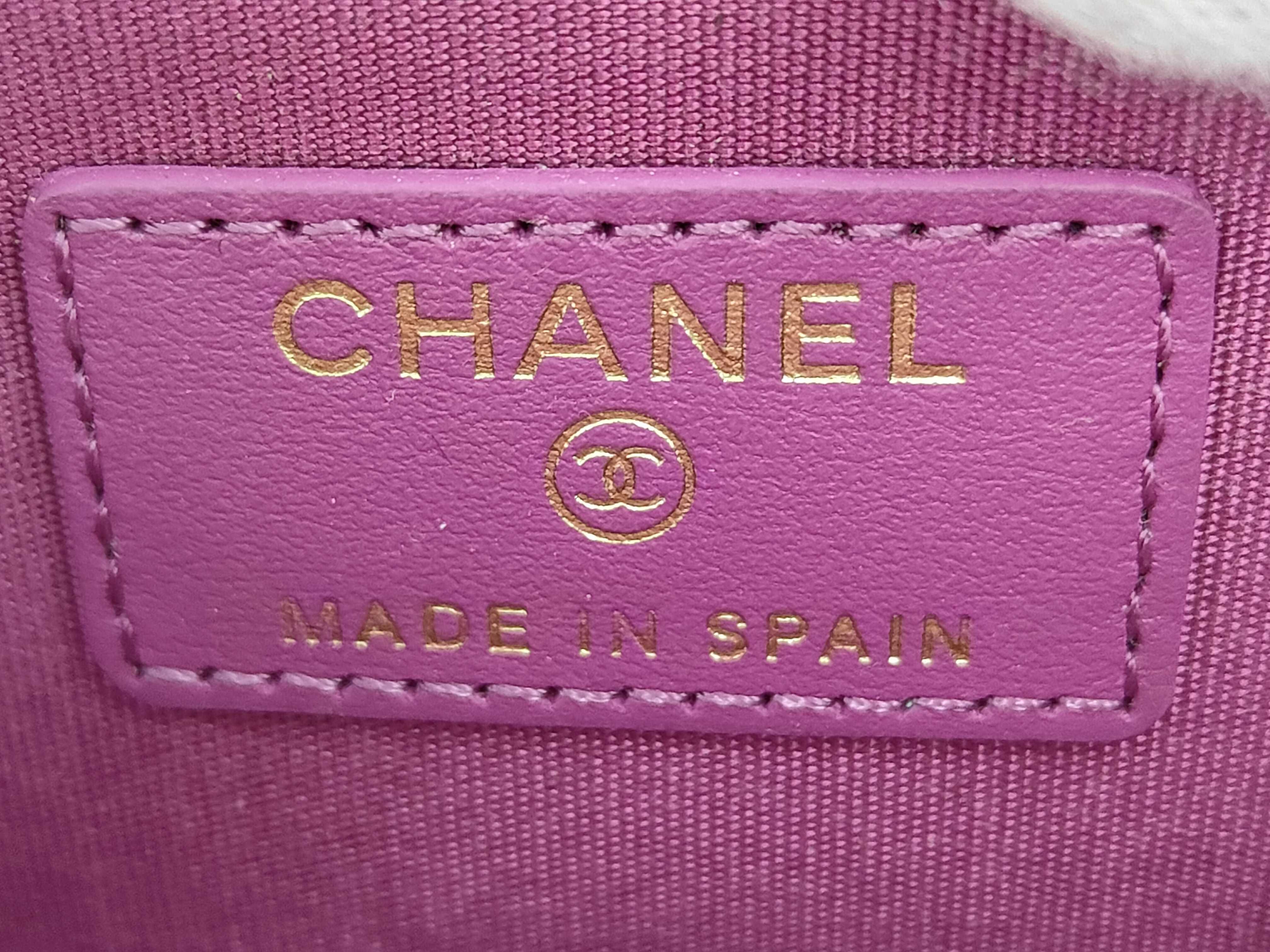 19 Round Wallet — view 6