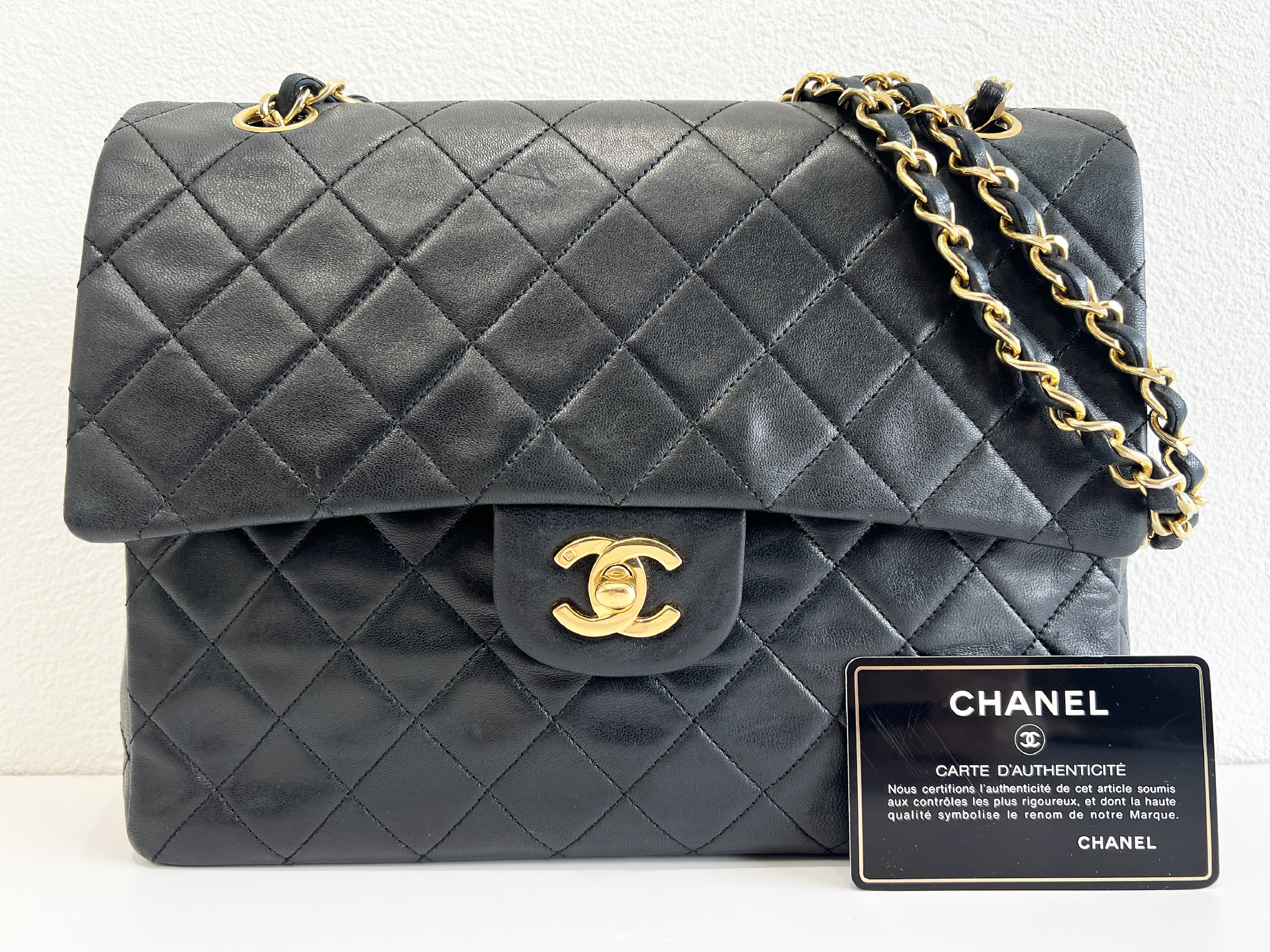 Matelassé 25 Double Flap Shoulder Bag with Coco Mark, Turnlock Closure, Lambskin Leather Chain, Double Chain, Series 1