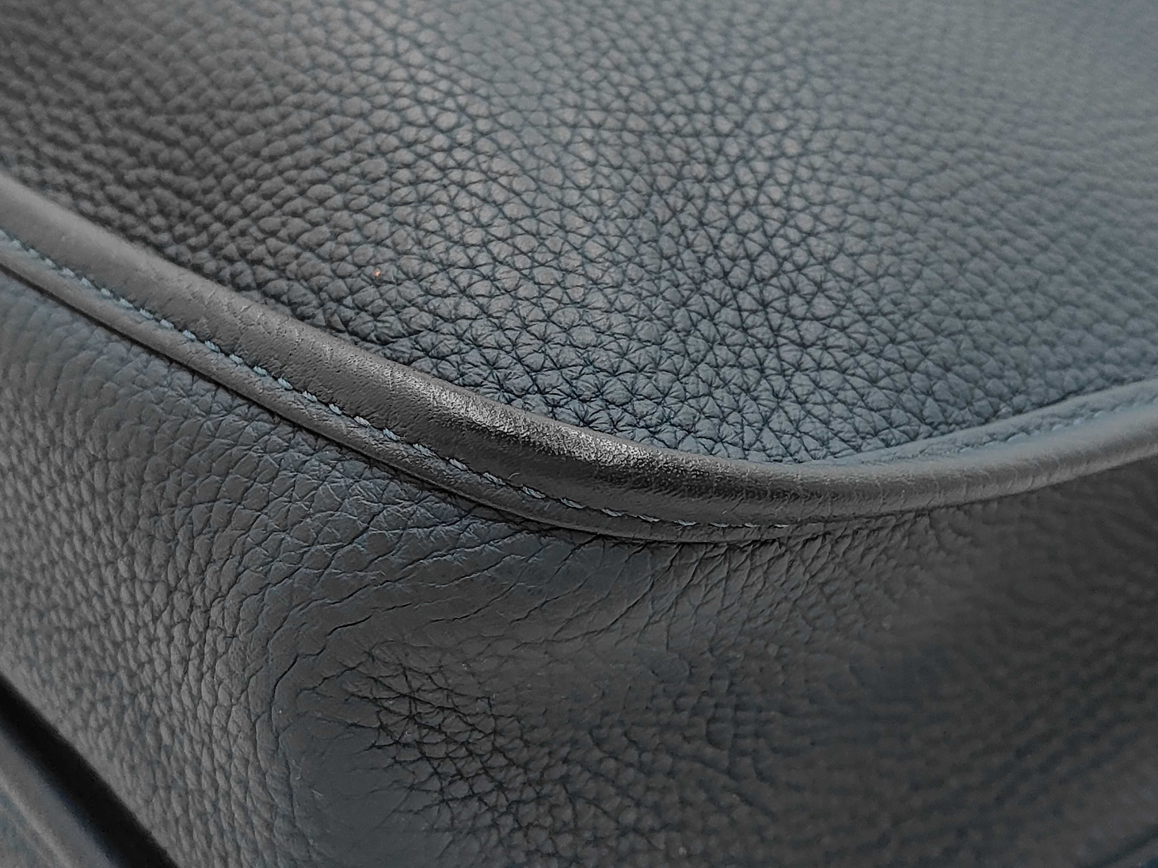 Evelyne 3GM Taurillon Clemence Colvert Shoulder Bag (Stamp A) — view 5