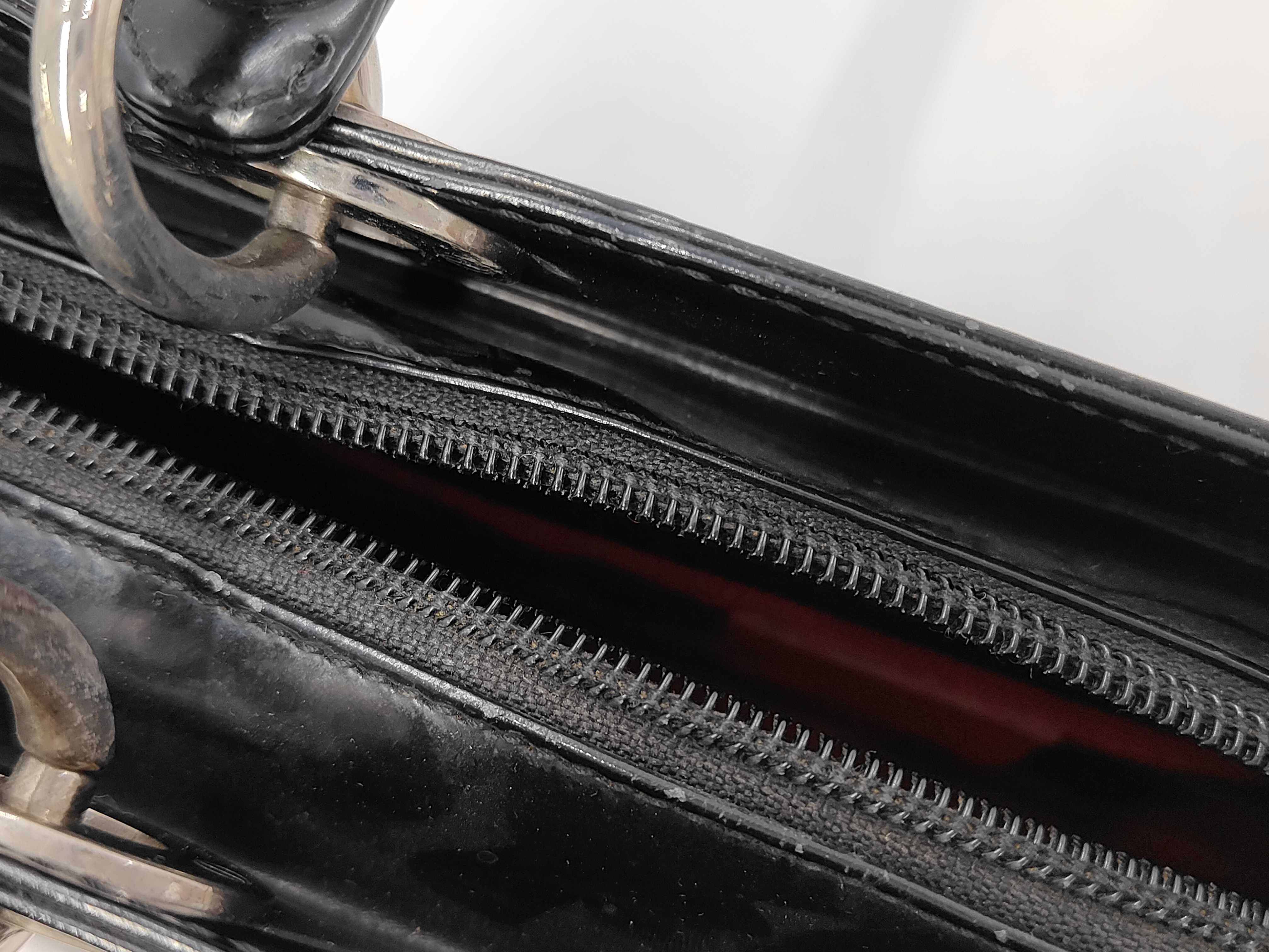 handbag — view 11