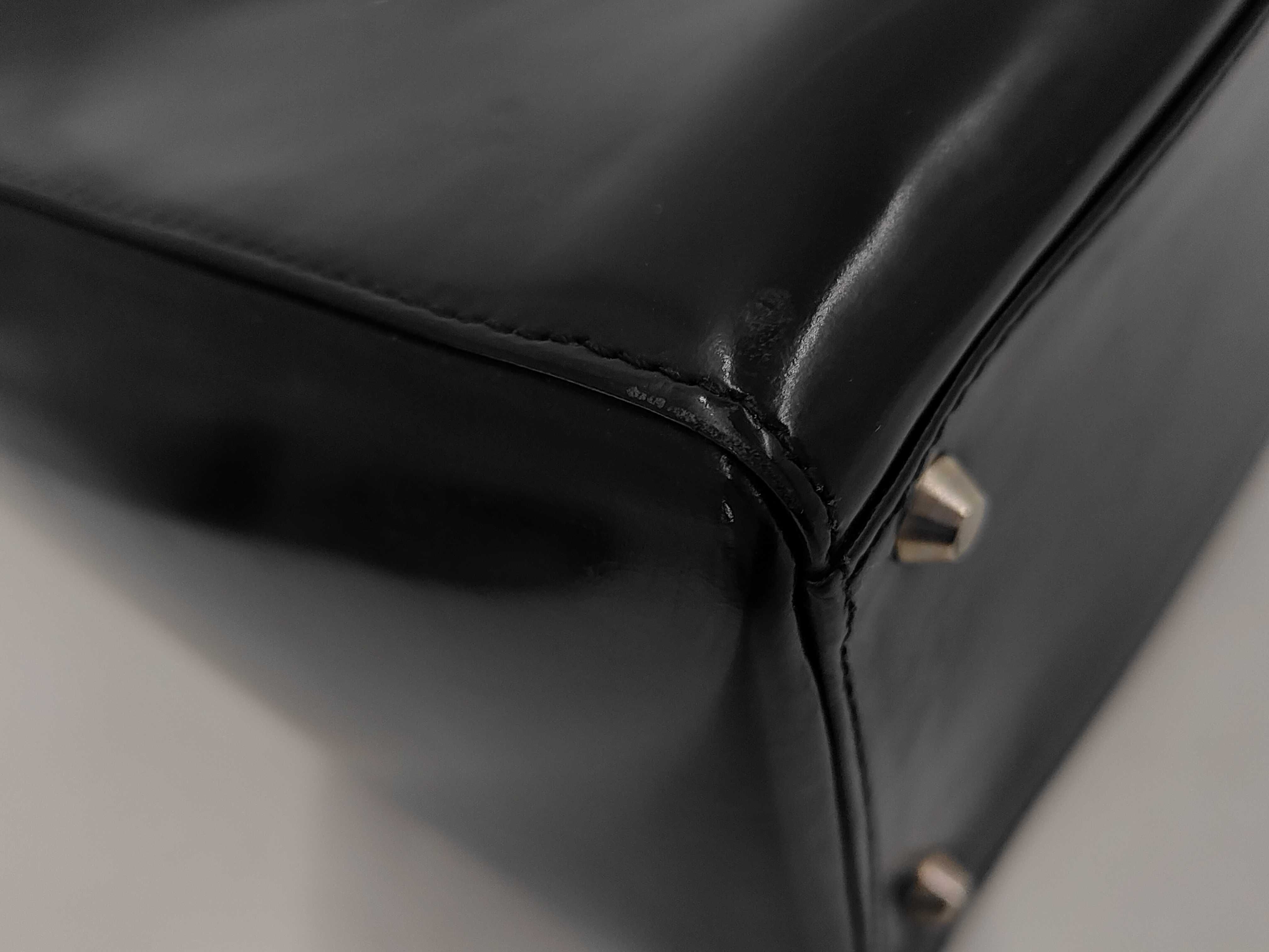 handbag — view 3