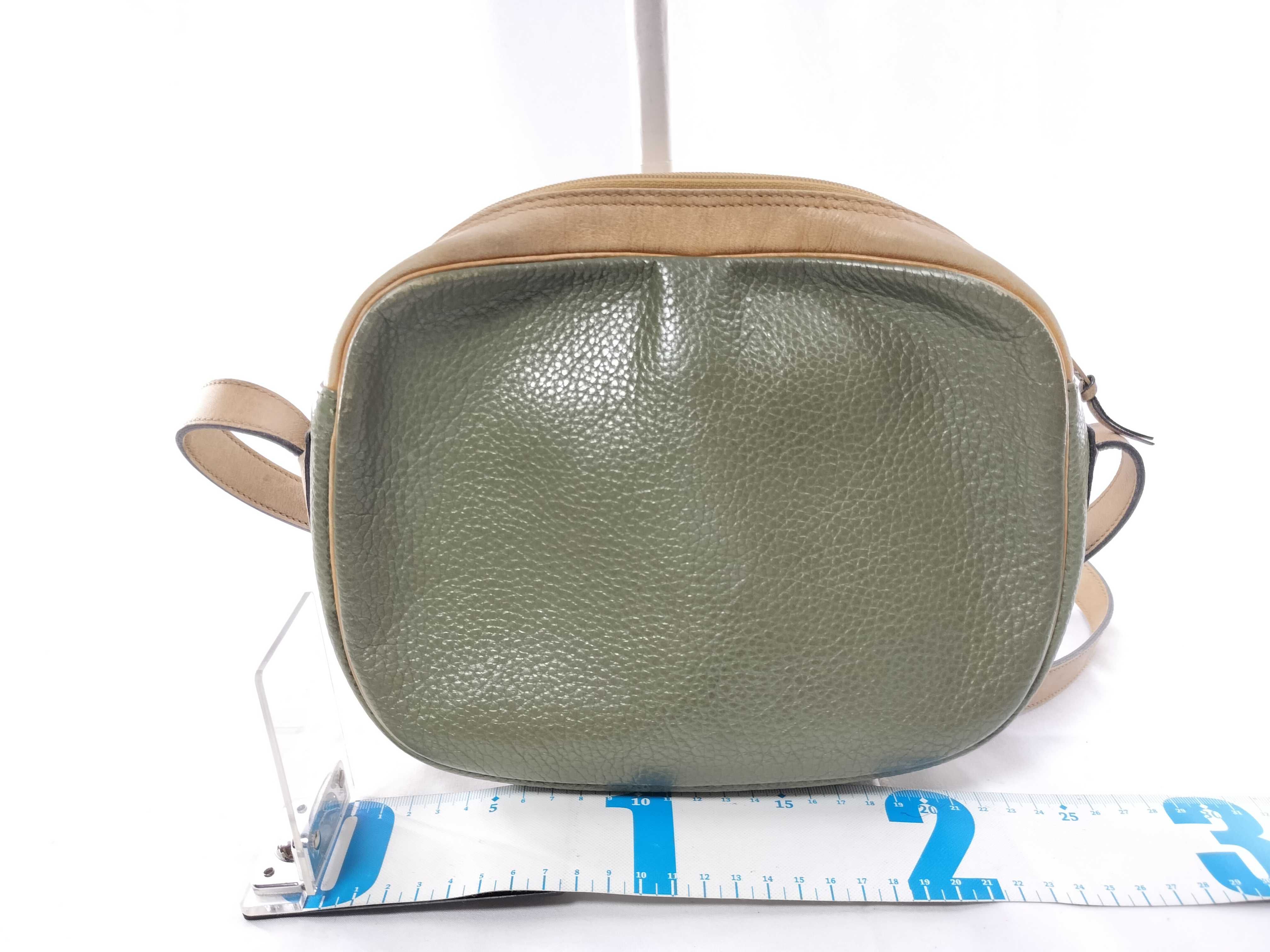 vintage shoulder bag — view 2