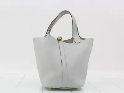 Picotin Lock PM Leather Handbag