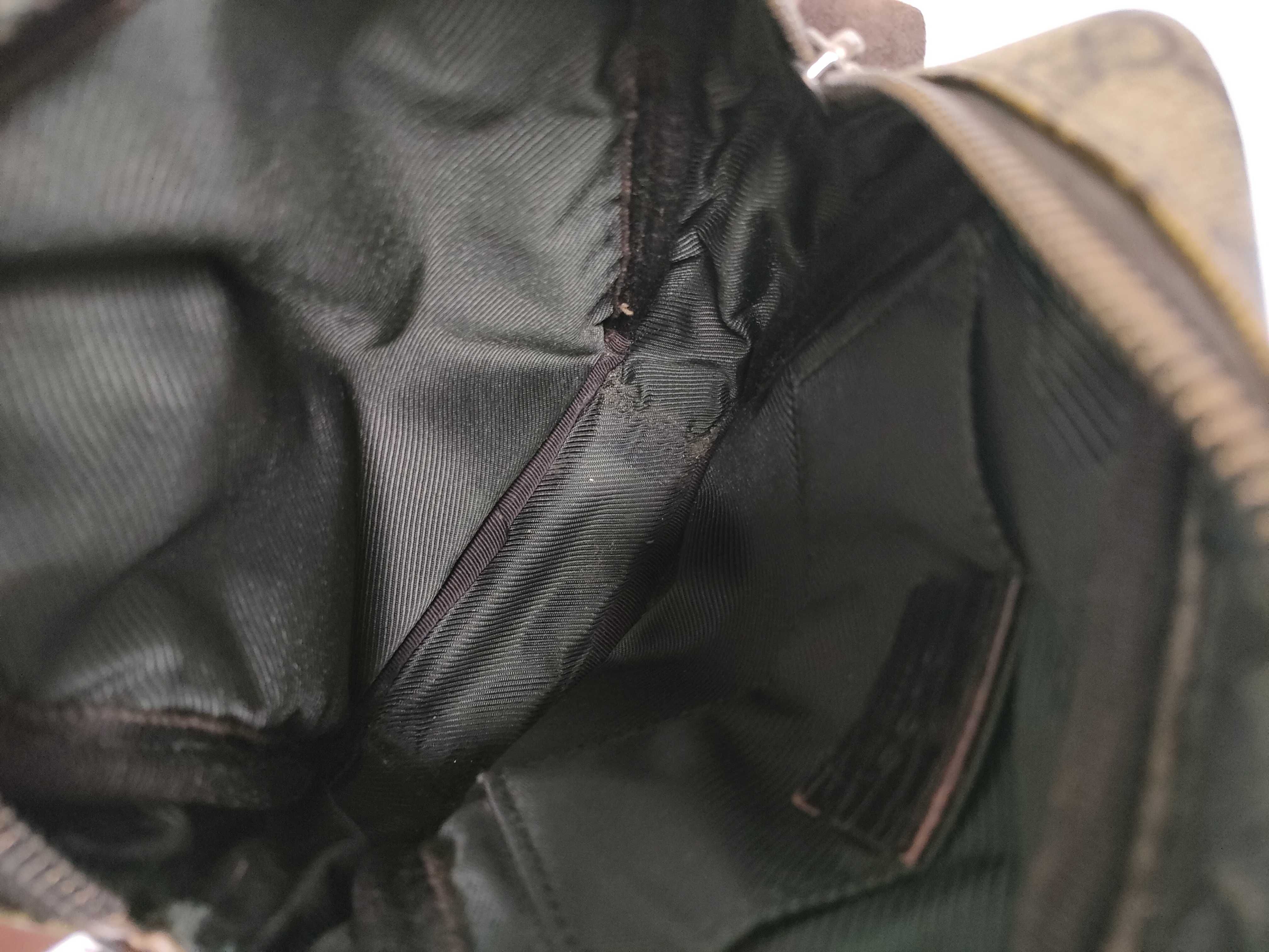 GG Supreme 101680 200047 Shoulder Bag — view 9