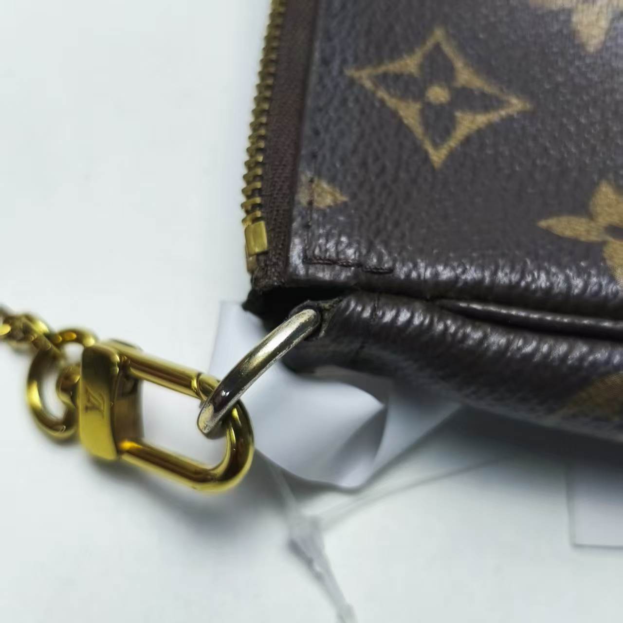 【*Shipped from: China*】LOUIS VUITTON Pochette Accessoires PU Handbag — view 8