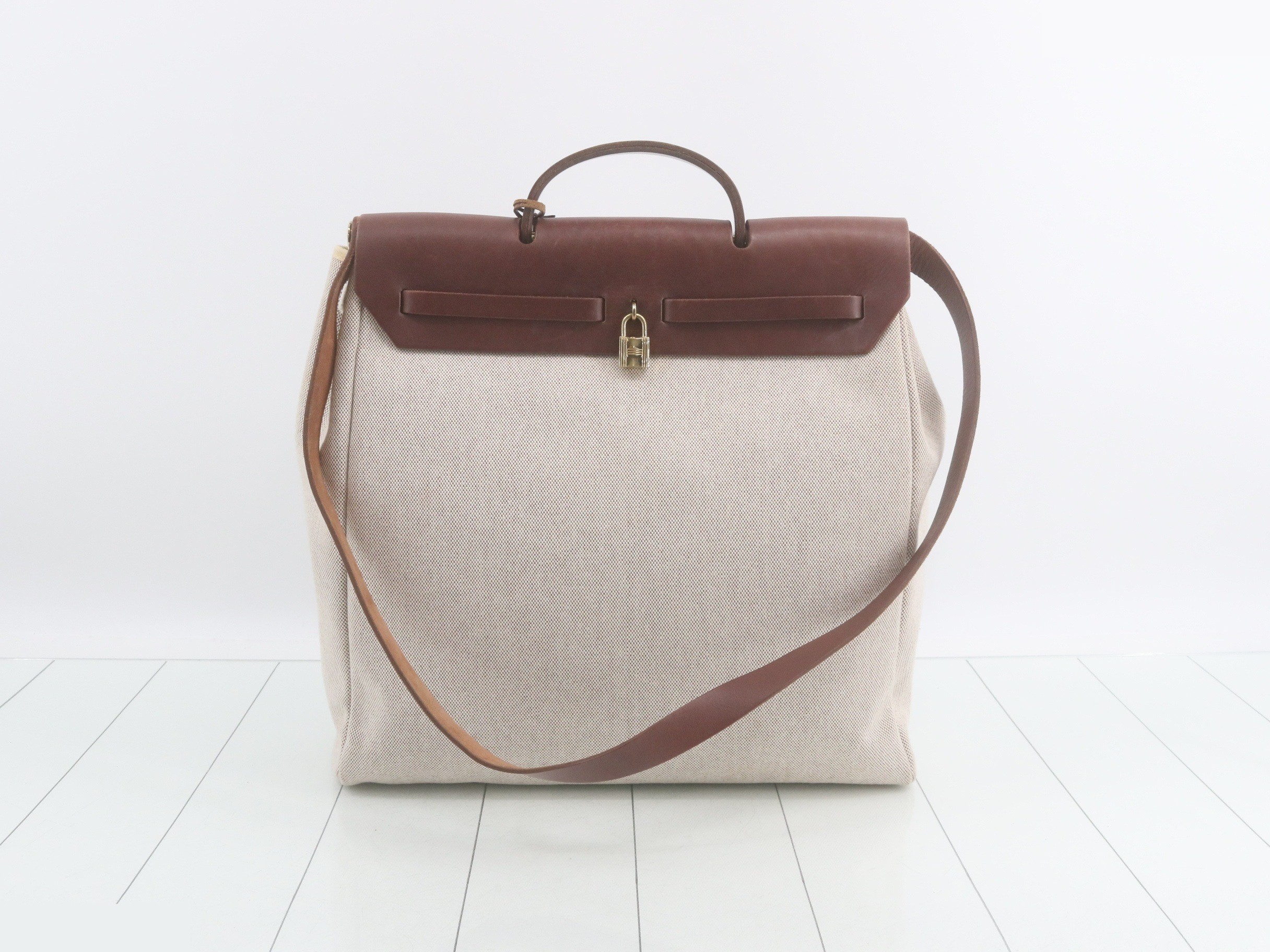 Herbag Shoulder Bag — view 2
