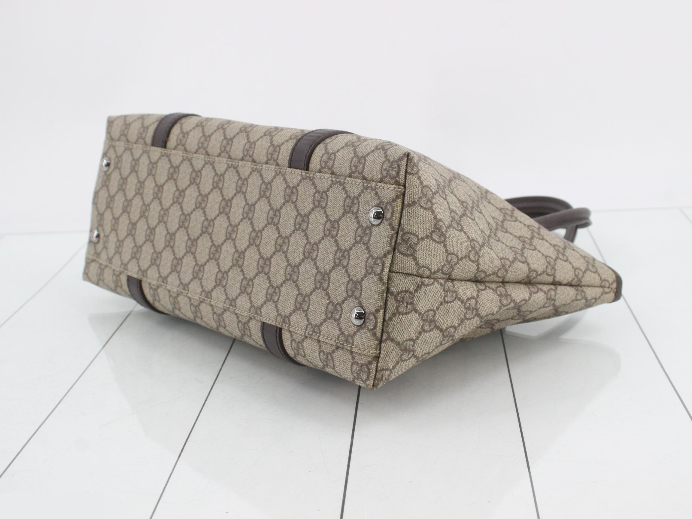 GG Supreme Shoulder Bag 114597 — view 6