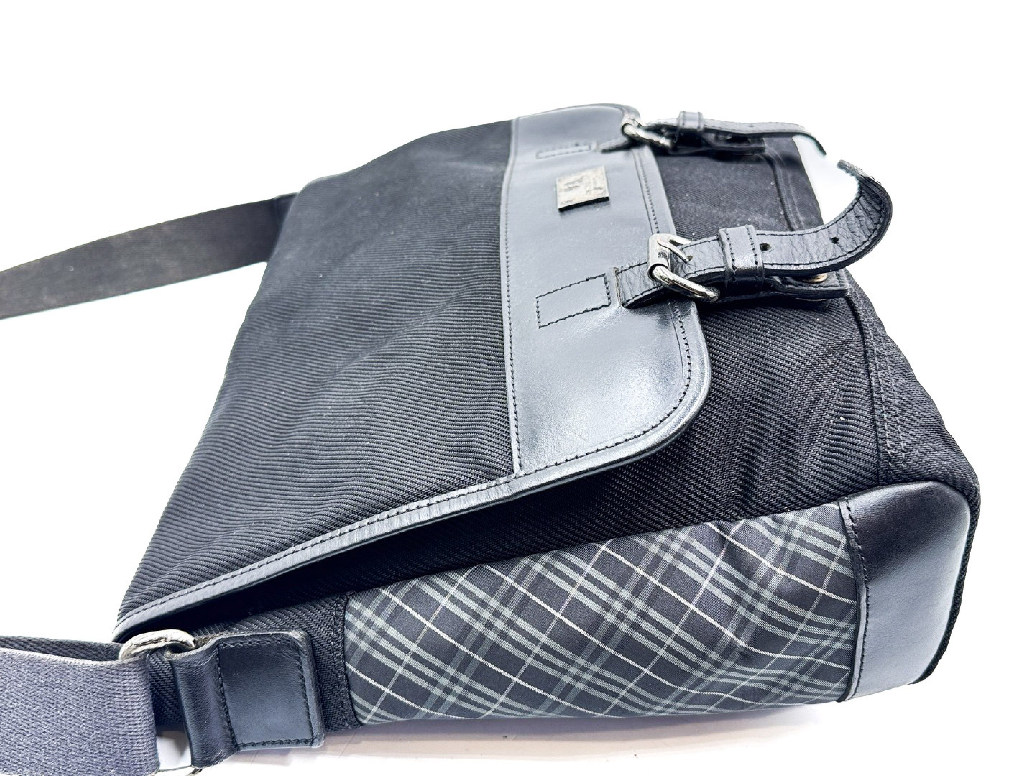 Nova Check Leather Messenger Bag Black Label Crestbridge Shoulder Bag — view 3
