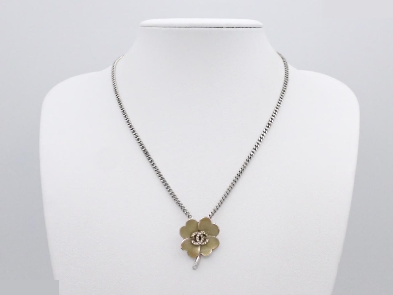 Coco Mark Clover Rhinestone Chain Necklace 04P (with box) — view 3