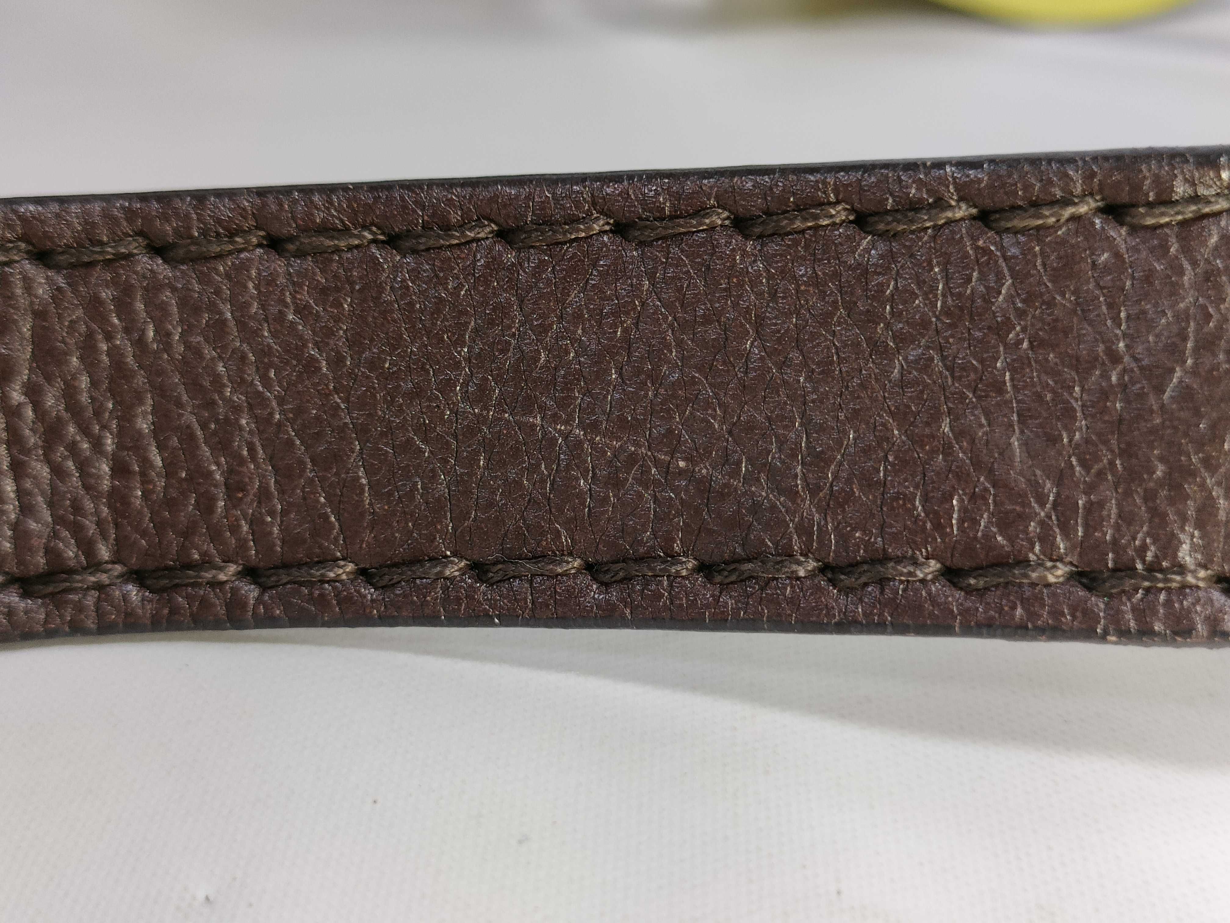 GG Canvas 211810 Shoulder Bag — view 4
