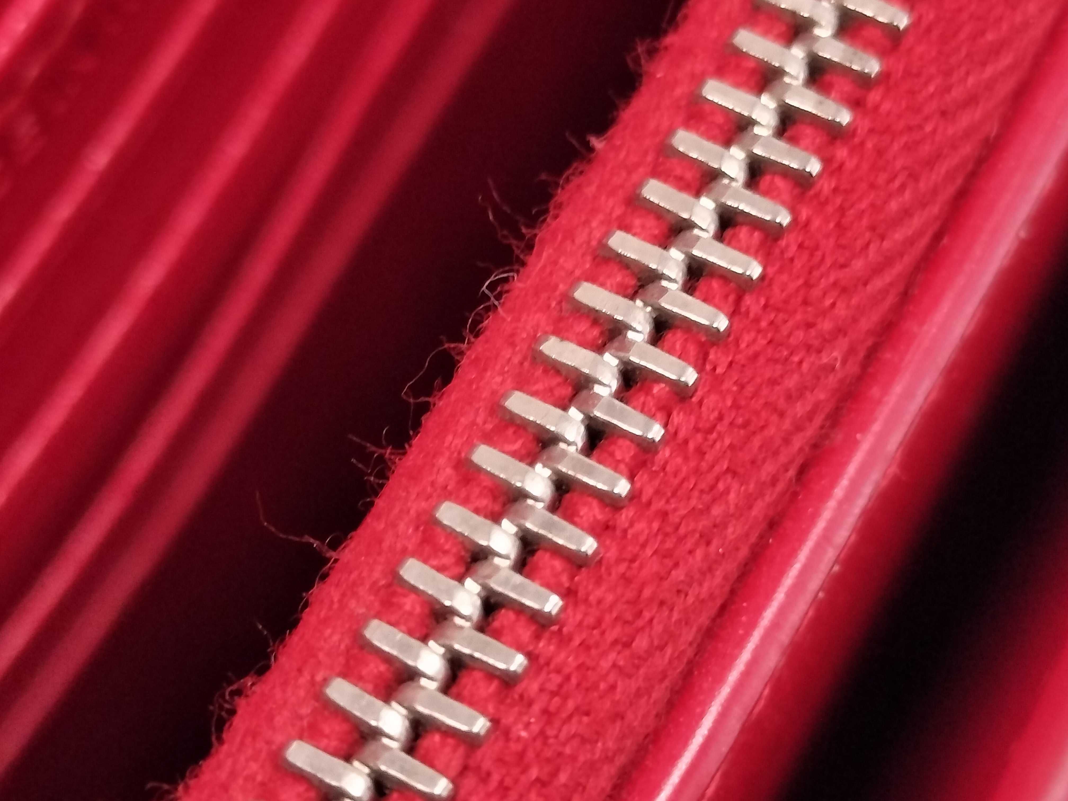 Chain Shoulder Bag — view 14