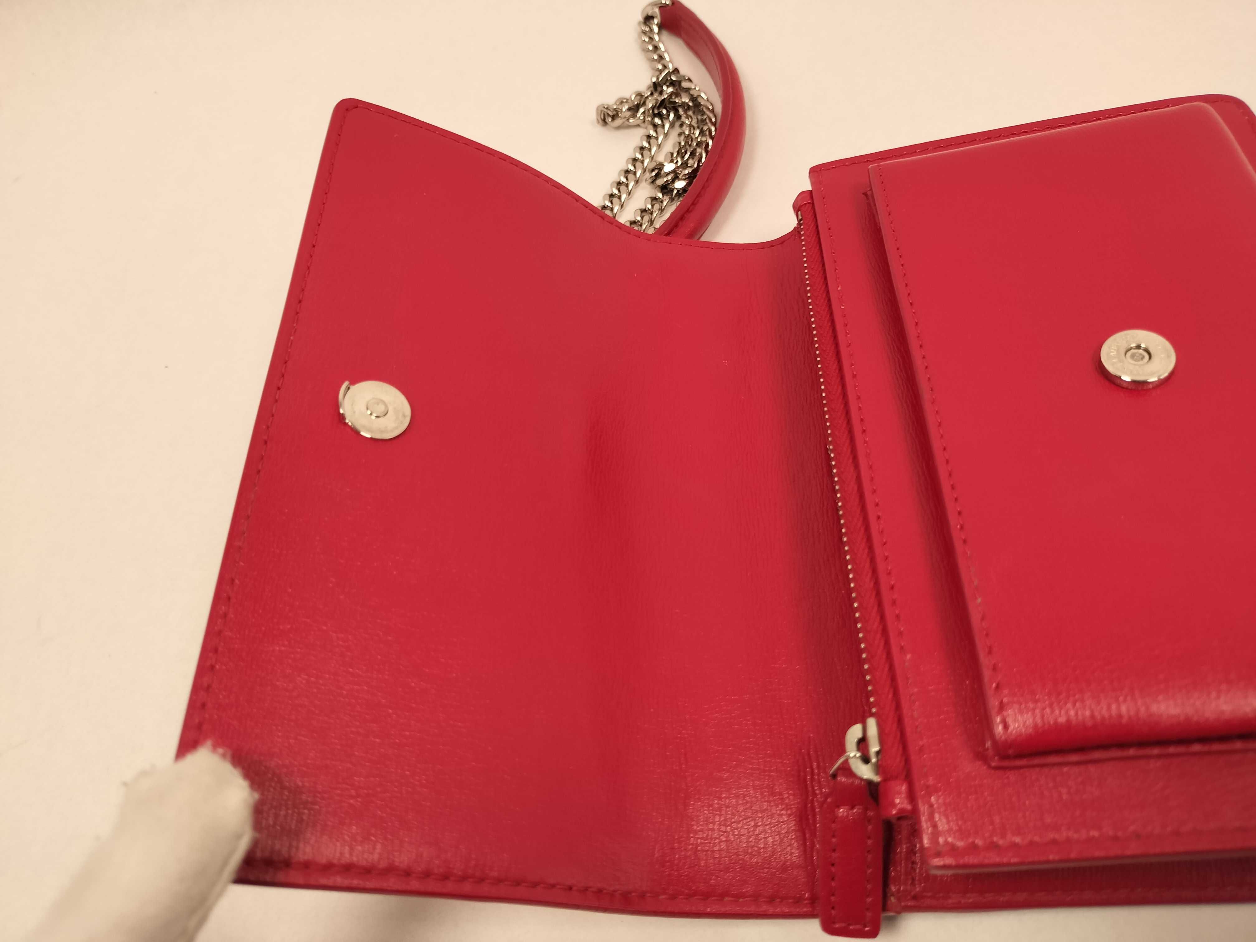 Chain Shoulder Bag — view 8