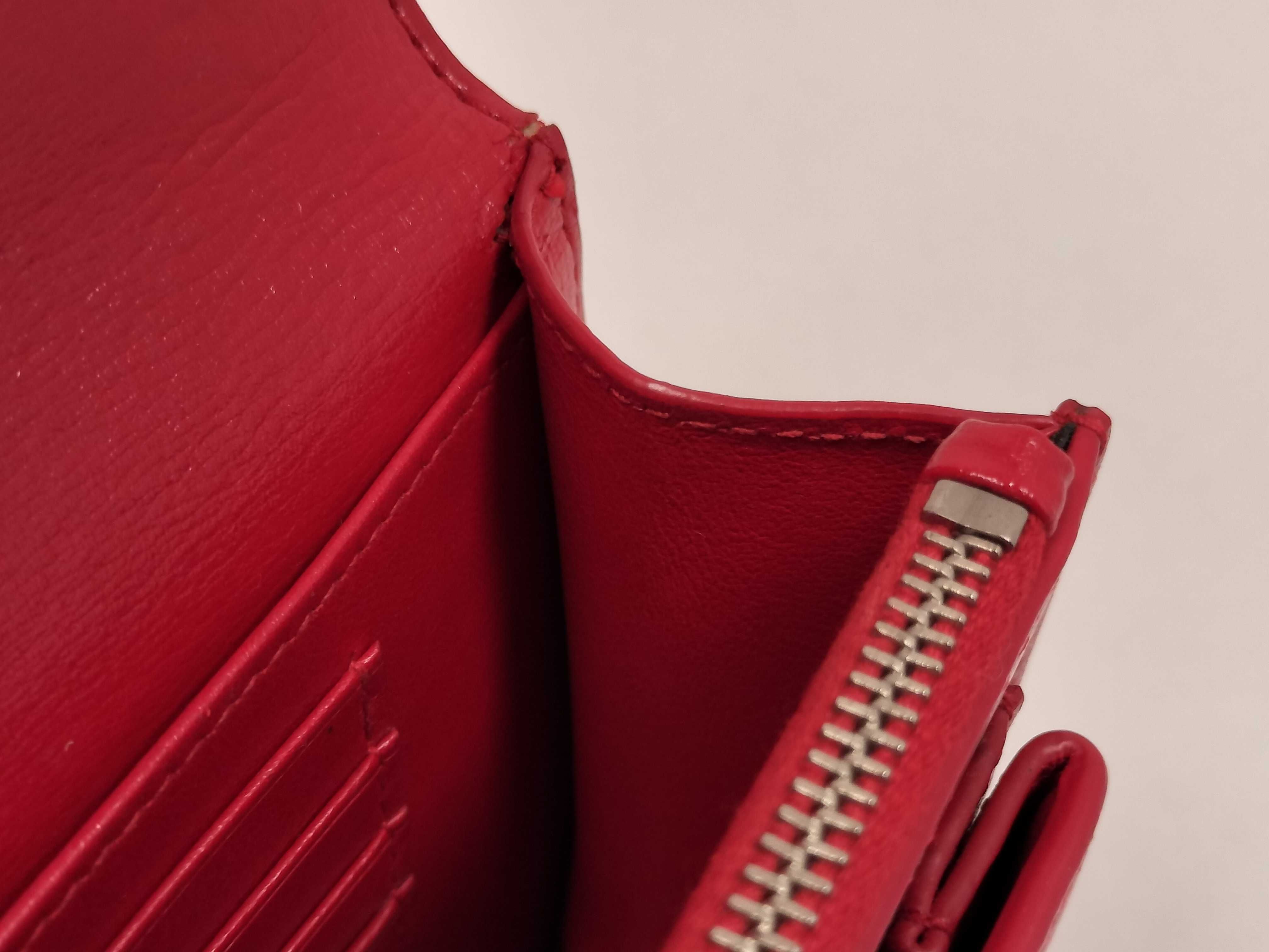 Chain Shoulder Bag — view 9