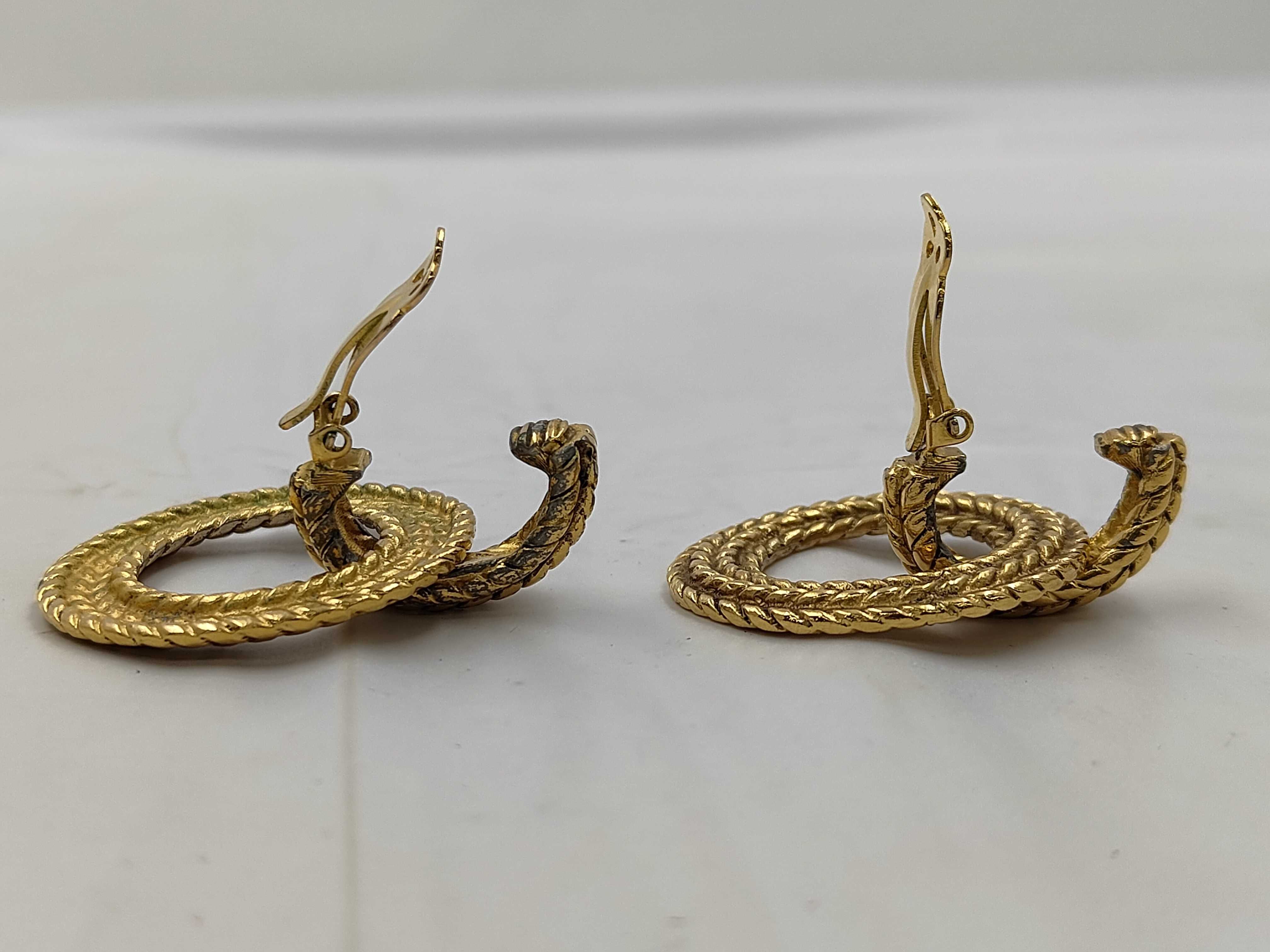 earrings — view 4