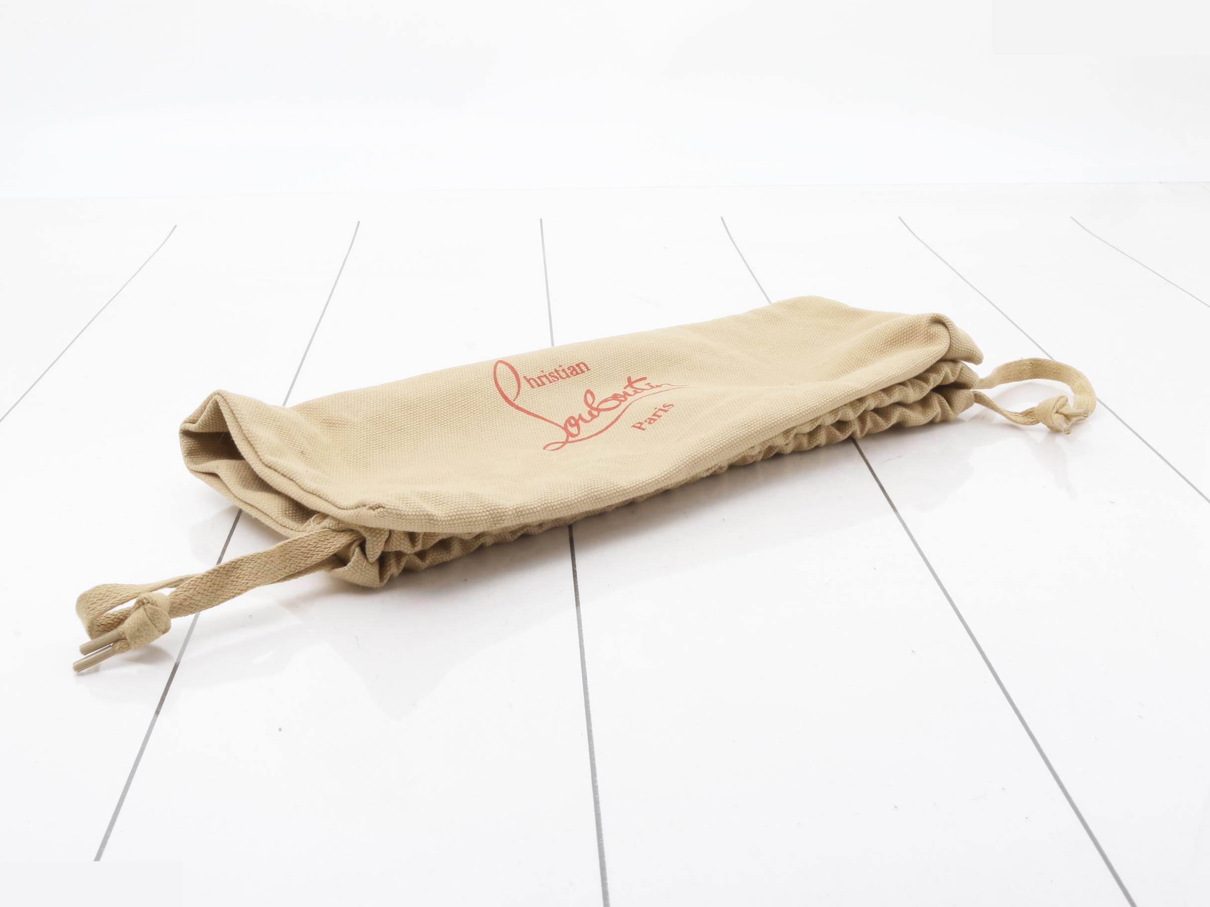 Other lines: Bags and Wallets — view 5