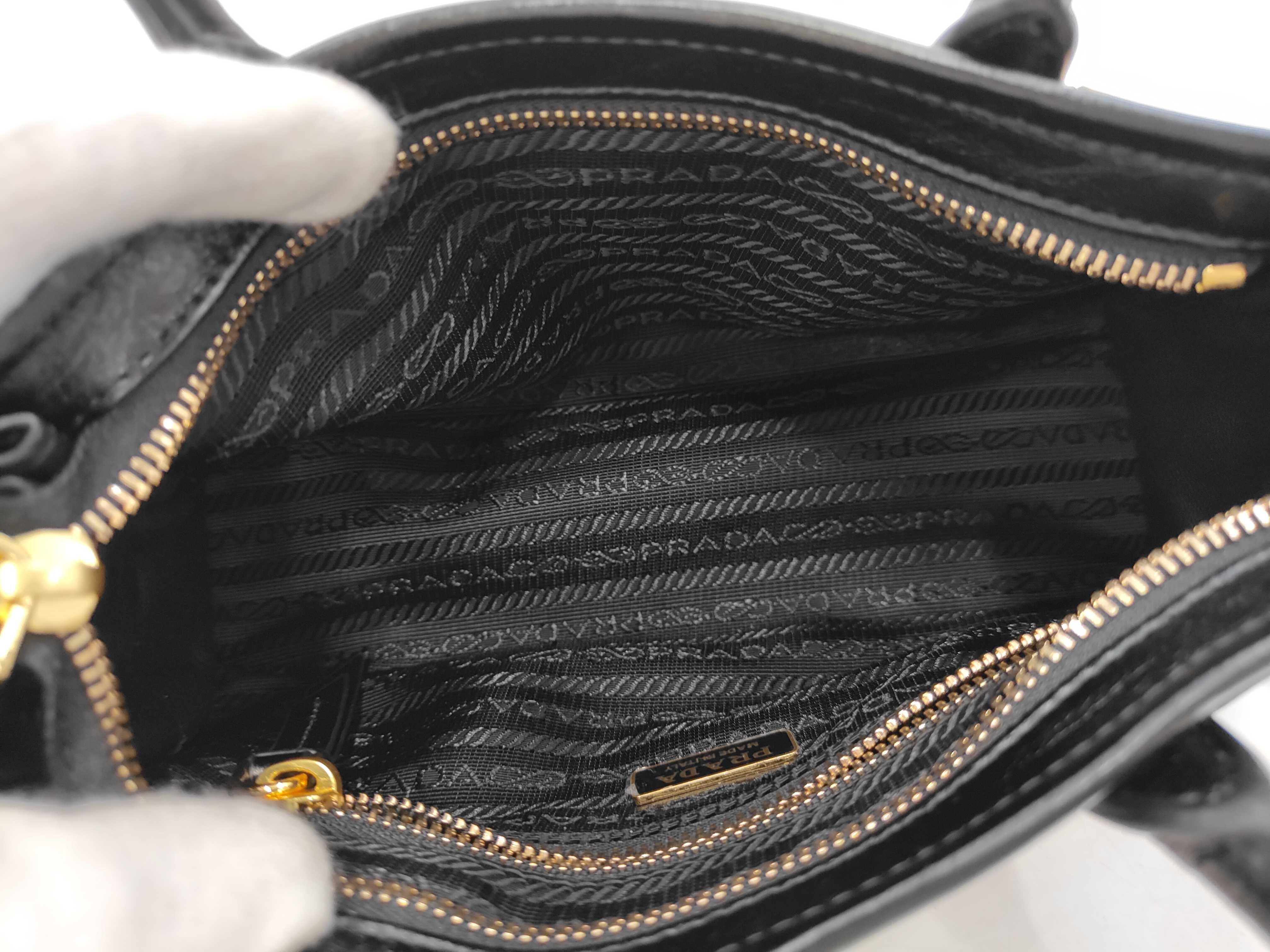 Bonnie Triangle Logo Leather Black Handbag — view 8