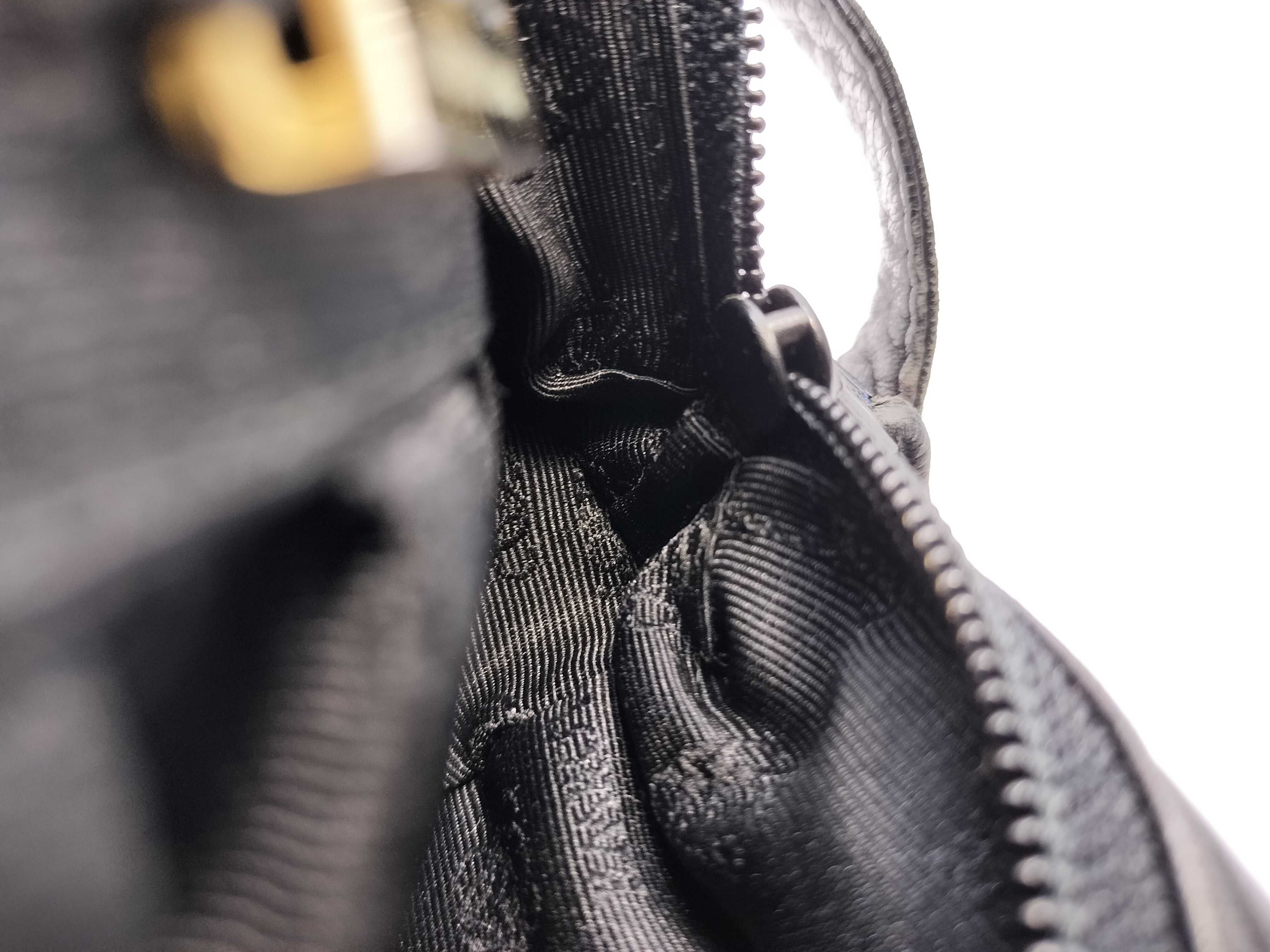 Vintage Leather Shoulder Bag — view 11