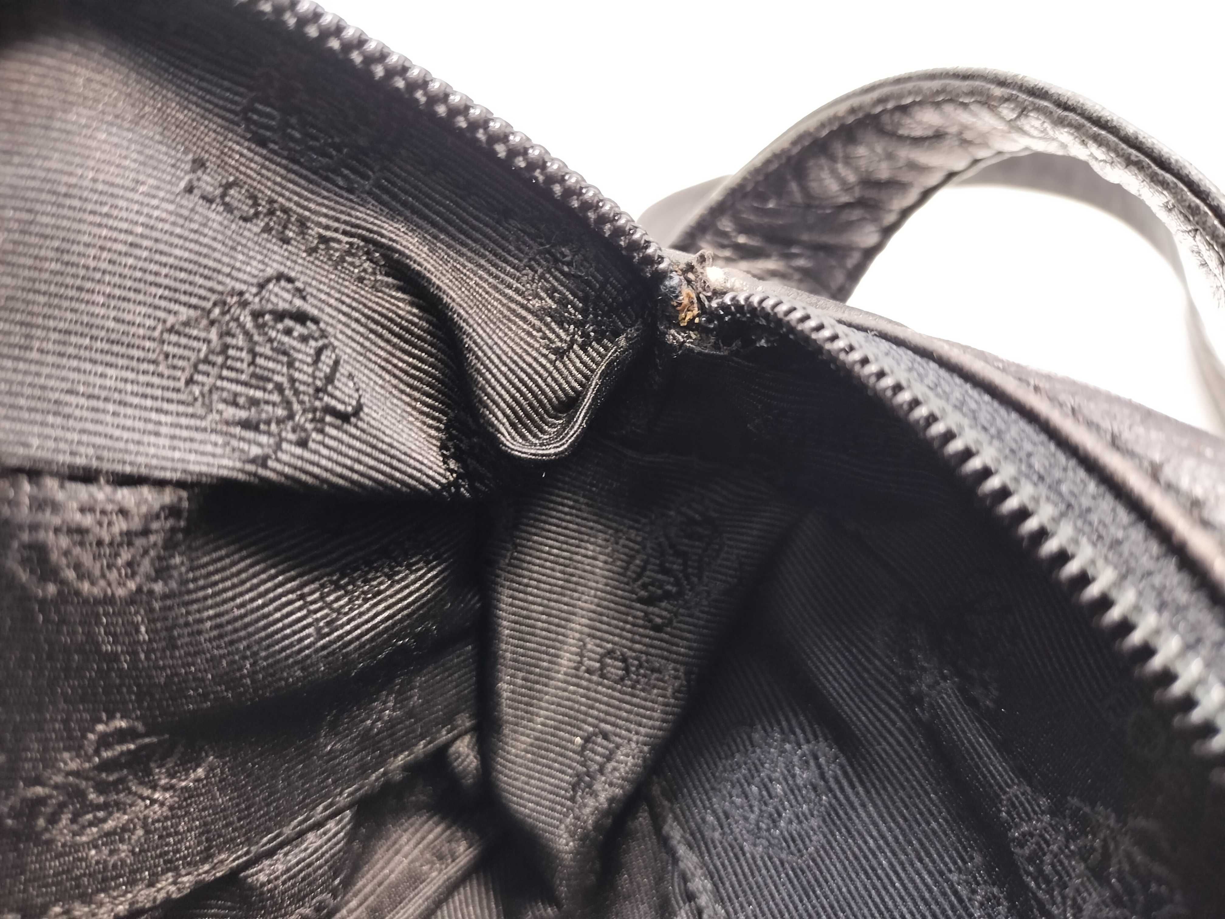 Vintage Leather Shoulder Bag — view 12