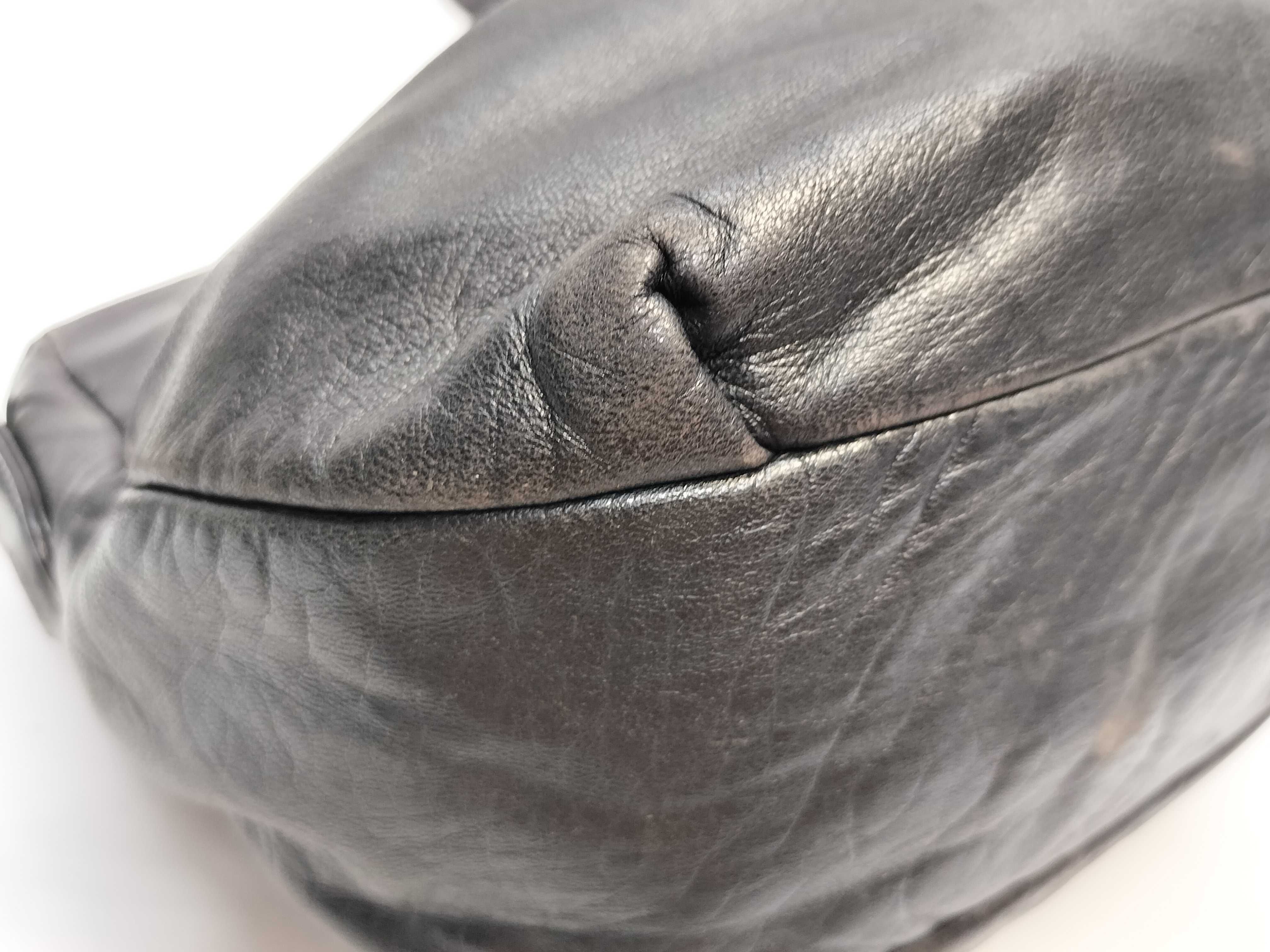 Vintage Leather Shoulder Bag — view 3