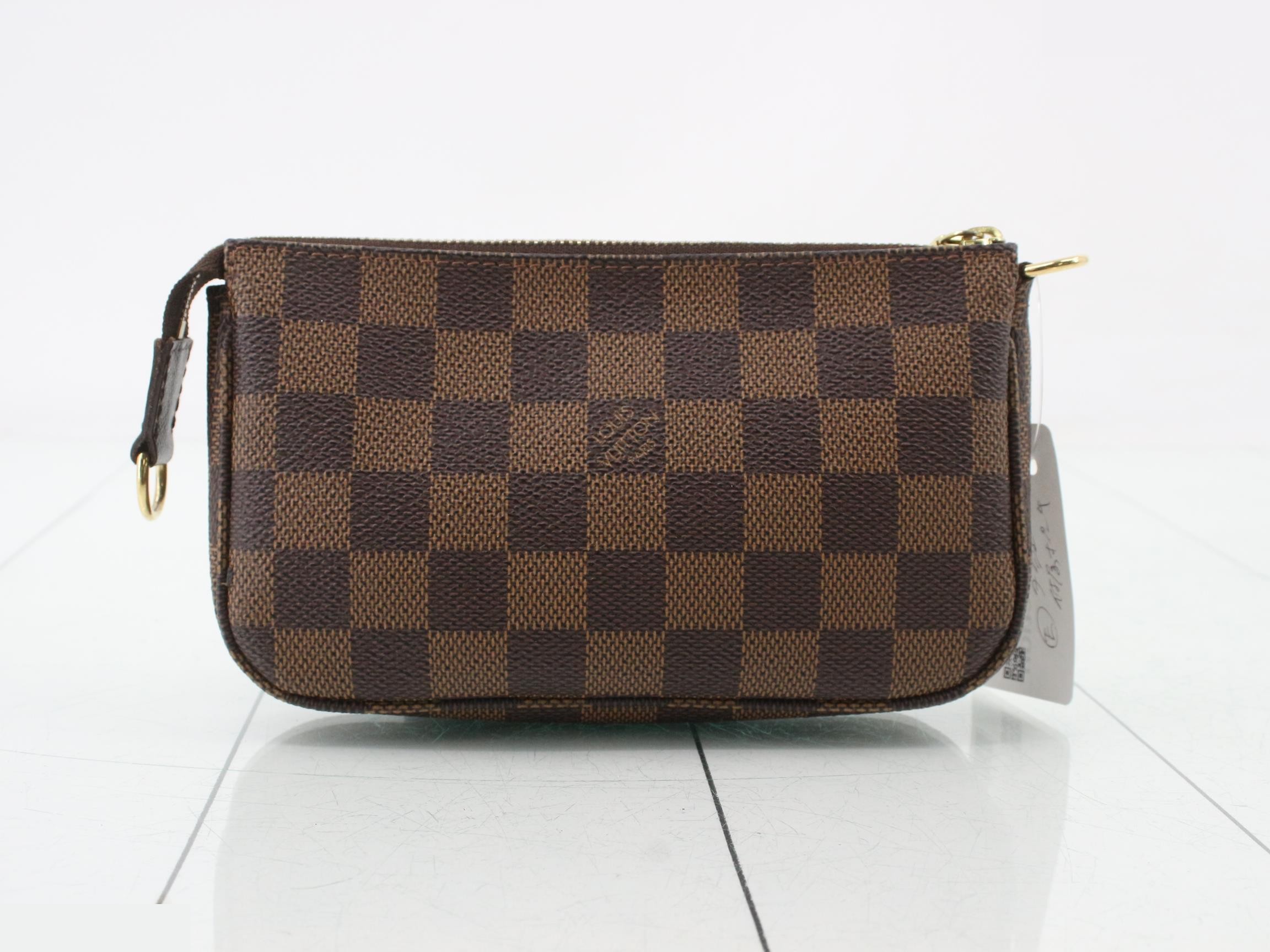 Damier accessory pouch — view 2