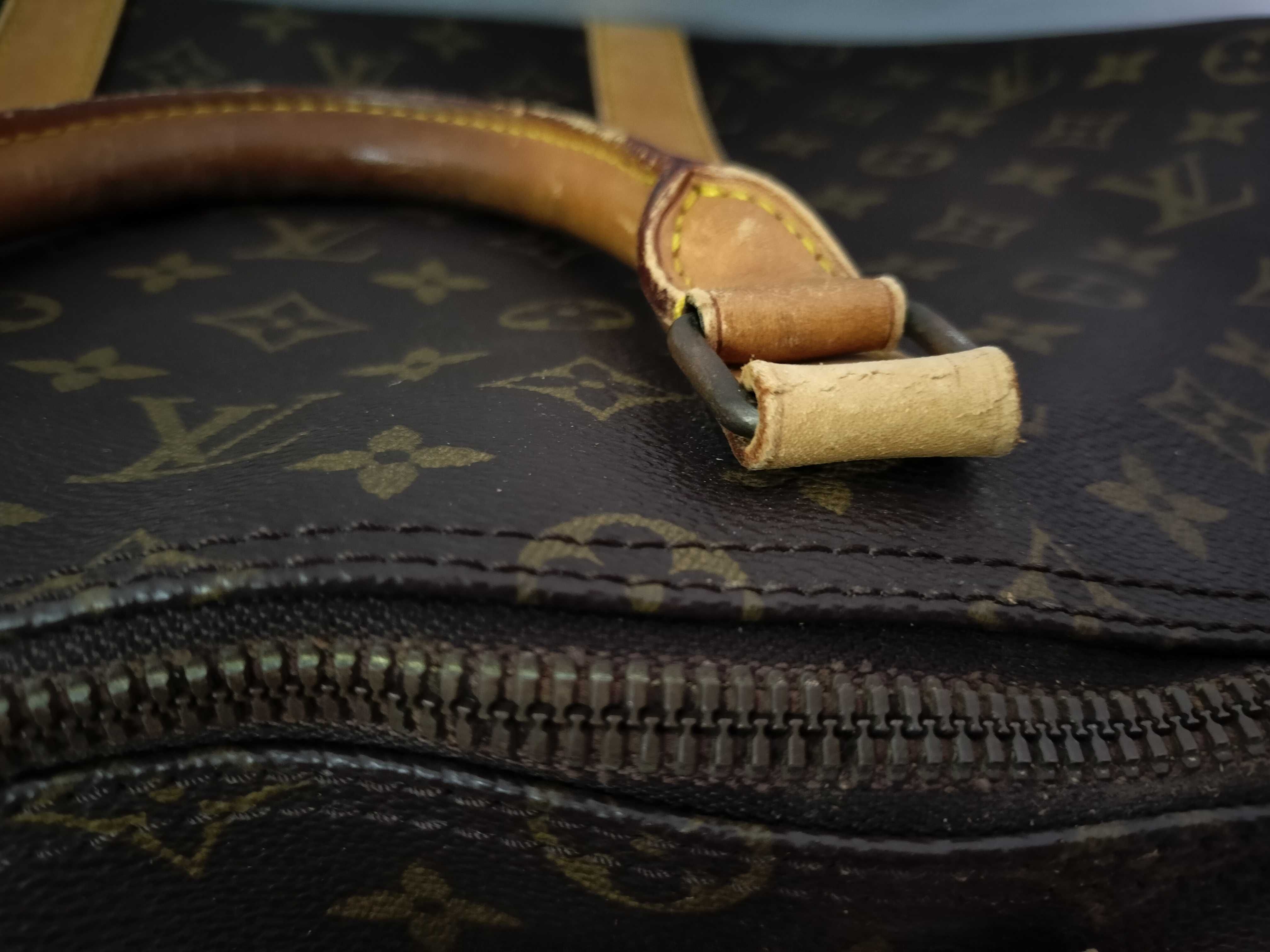 Monogram Louis Vuitton Boston Bag Monogram Keepall 55 Boston Bag — view 15