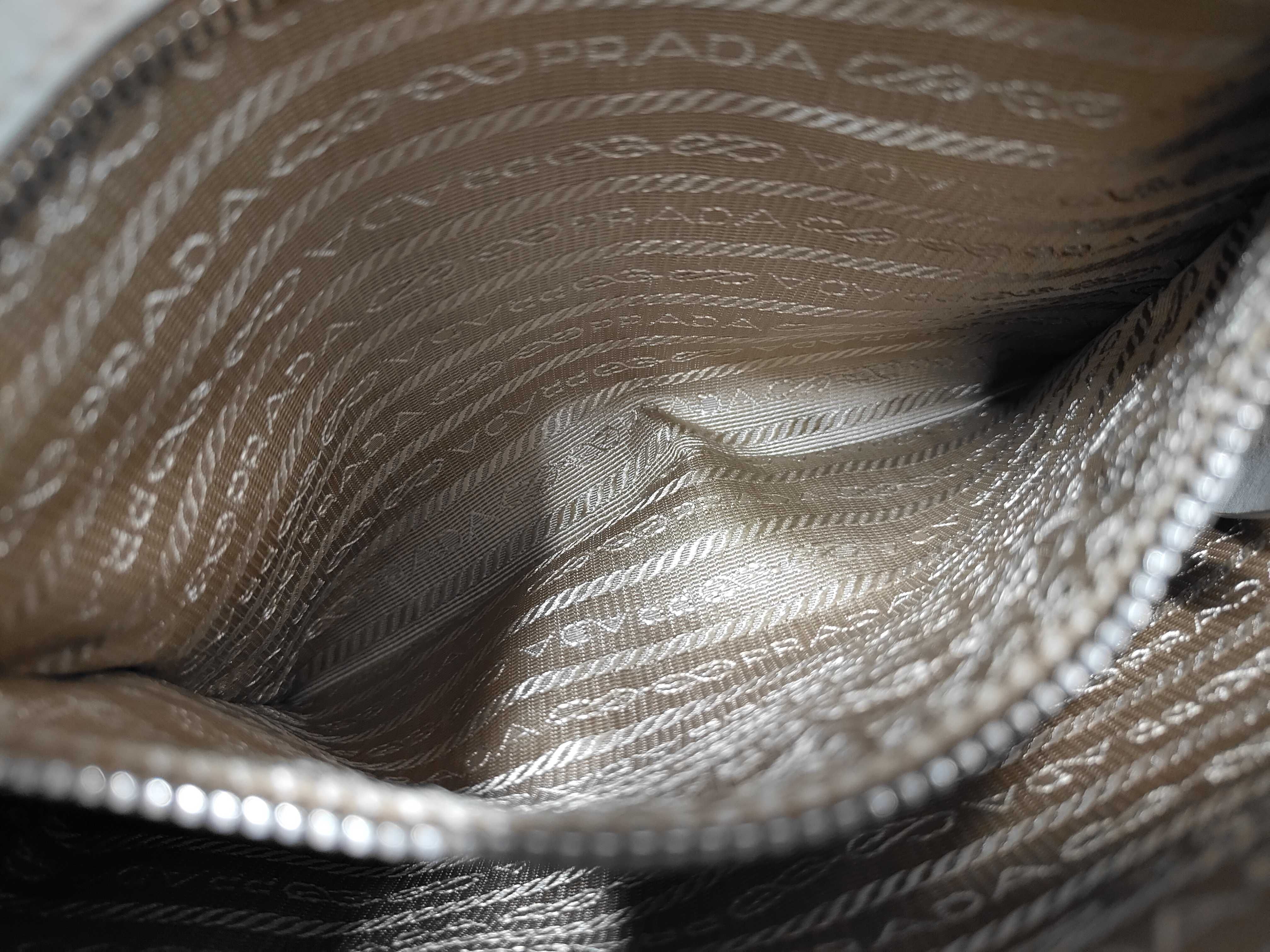 BT0536 Logo Jacquard Shoulder Bag — view 11
