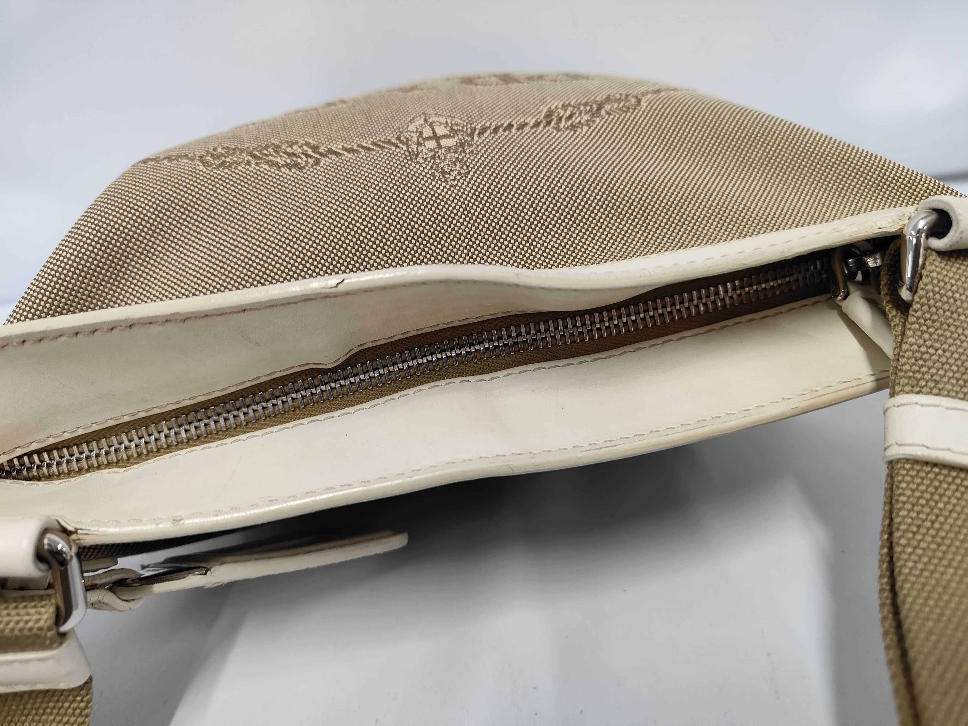 BT0536 Logo Jacquard Shoulder Bag — view 8