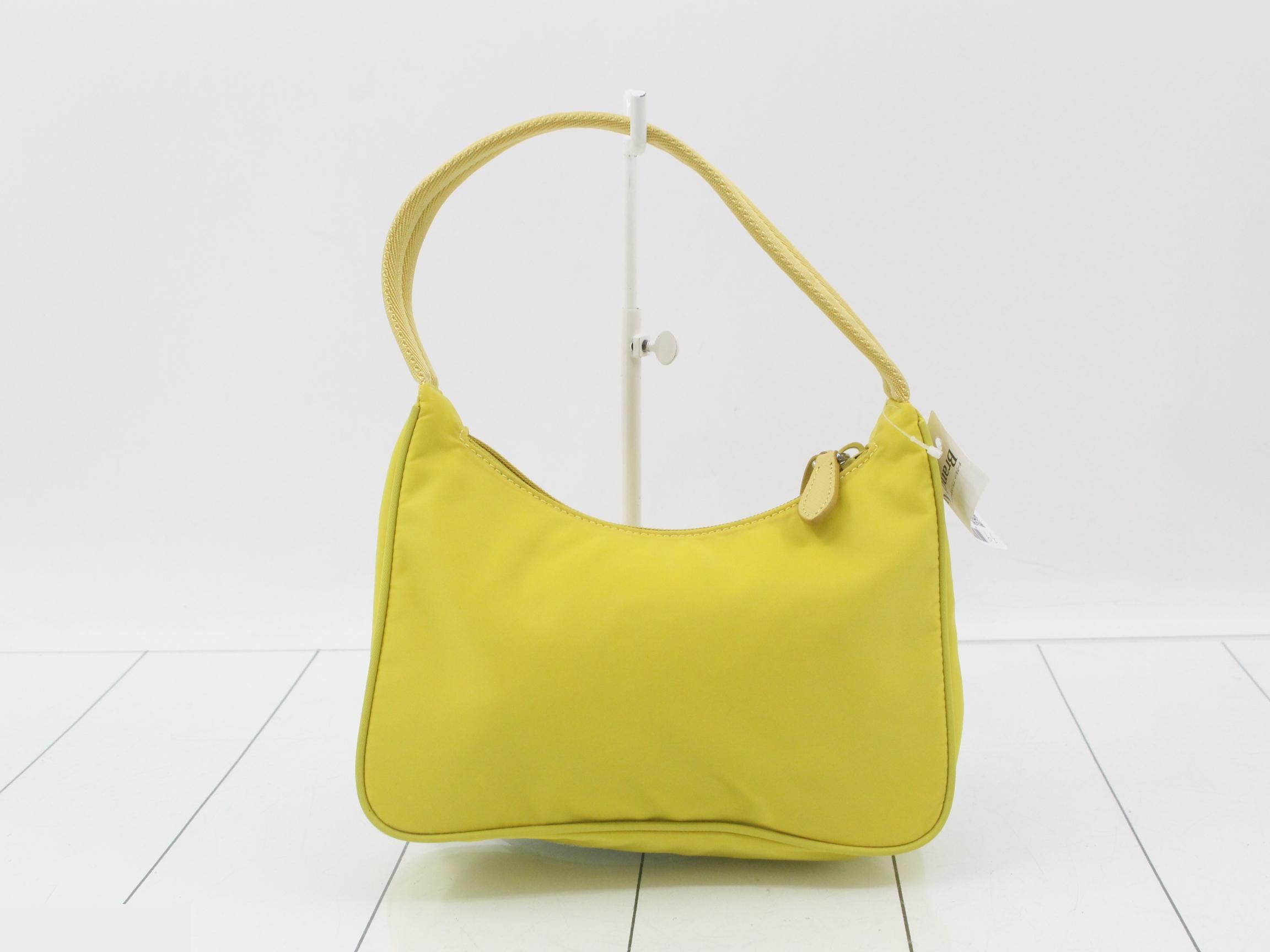 Re-edition 2000 Nylon Triangle Plate Handbag, Yellow — view 2