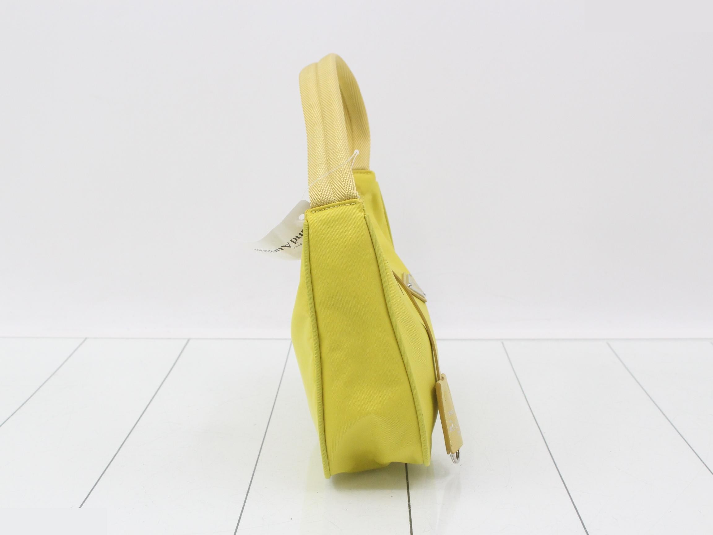 Re-edition 2000 Nylon Triangle Plate Handbag, Yellow — view 4