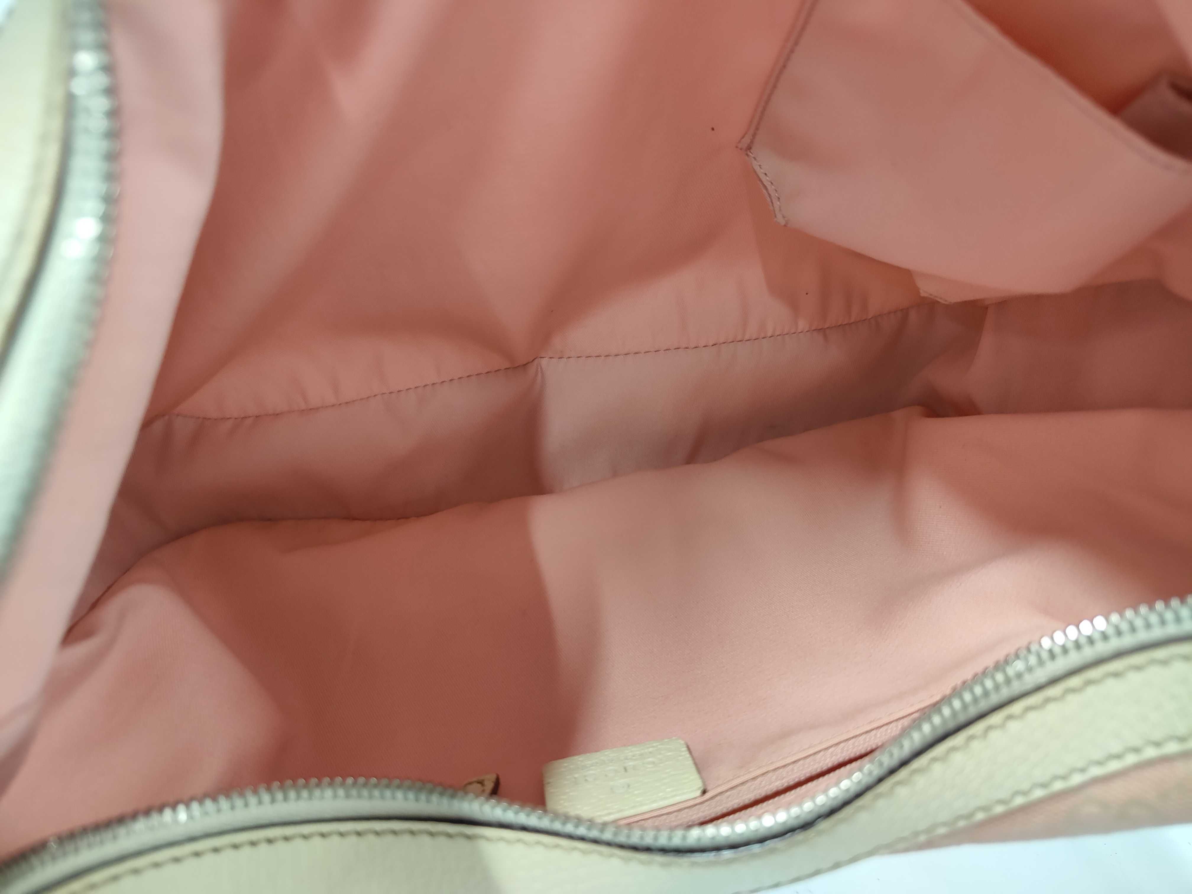 One-Shoulder Bag / GG Canvas / Pink / 002058 — view 9