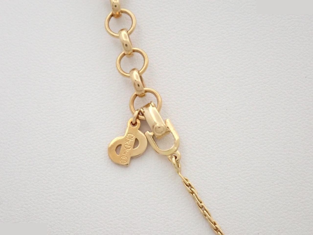 Necklace, neck circumference approximately 51 cm — view 2