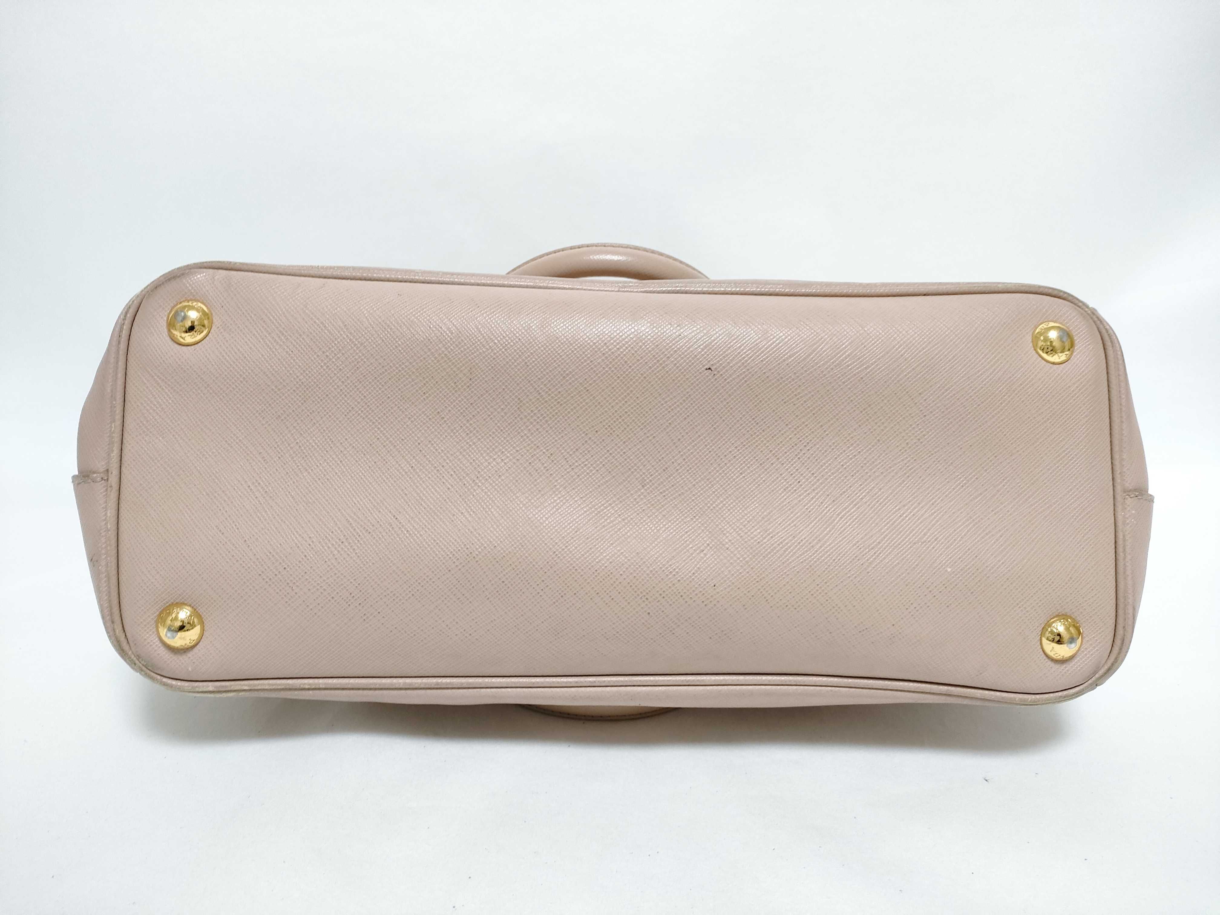 SG- Saffiano Lux Galeria Leather 2-Way Handbag Beige 1BA863 Handbag — view 8