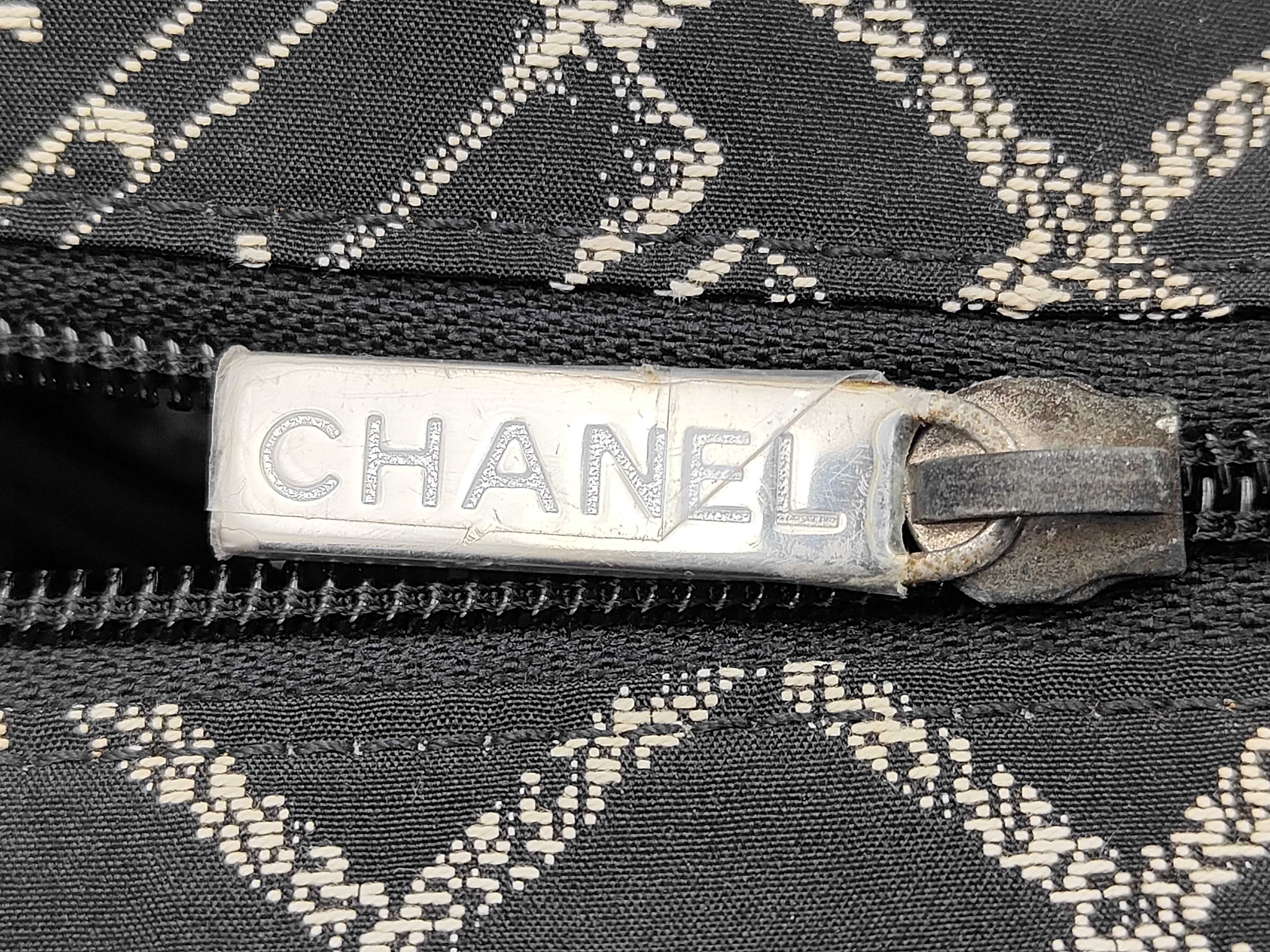 Essential Logo Tote Bag — view 13