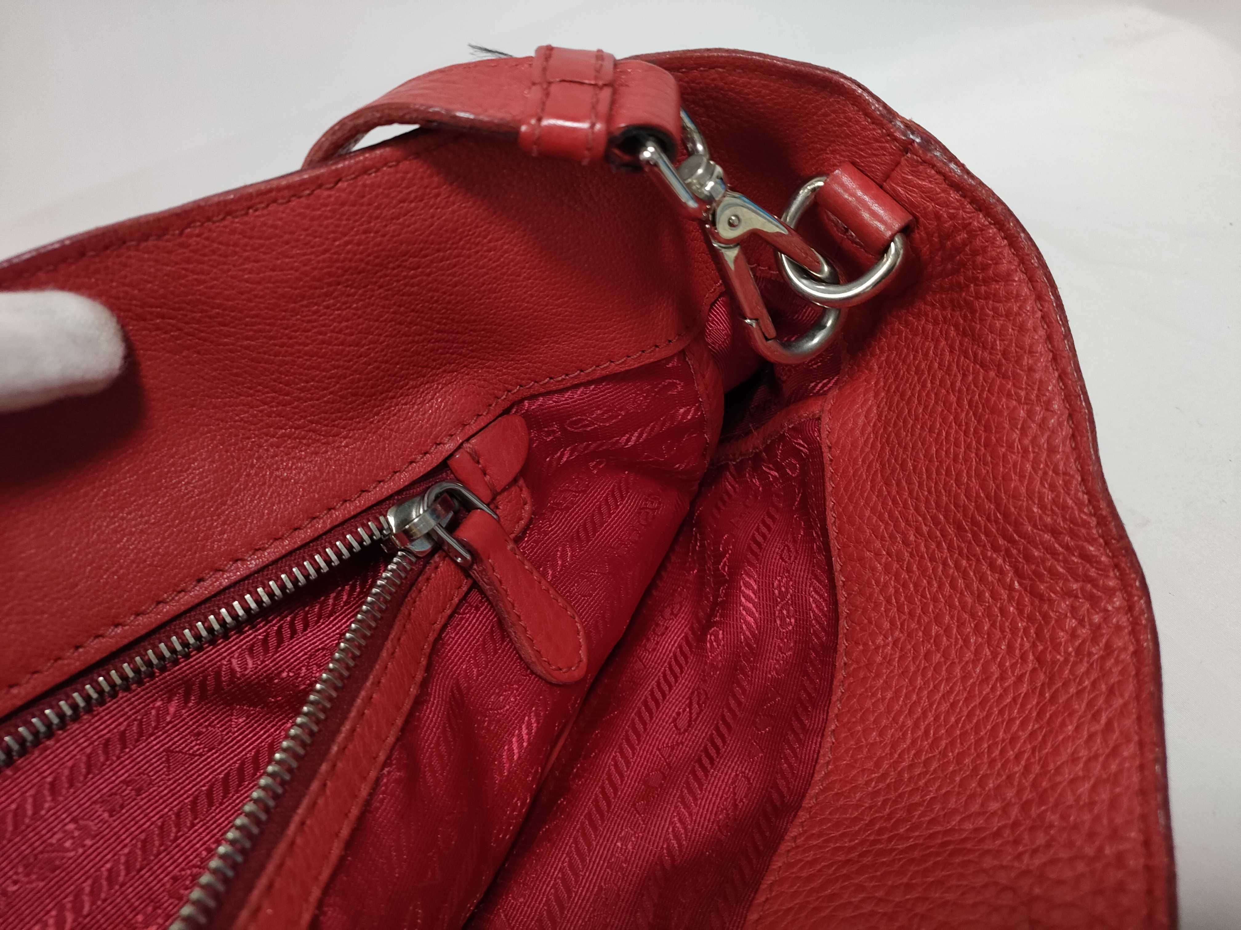 Leather Red 2-way Shoulder Bag with Stitching Tag / Handbag — view 12