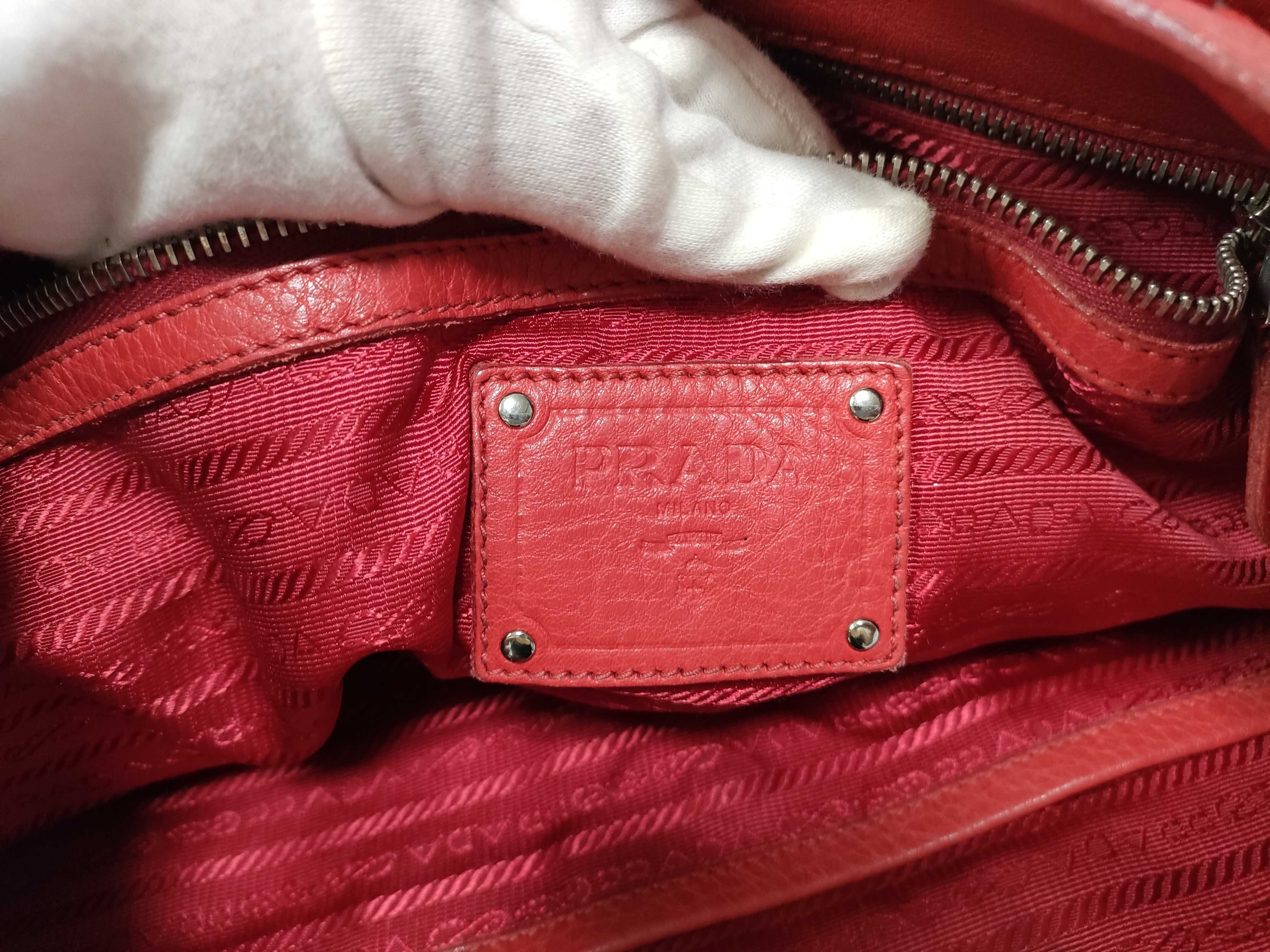 Leather Red 2-way Shoulder Bag with Stitching Tag / Handbag — view 15