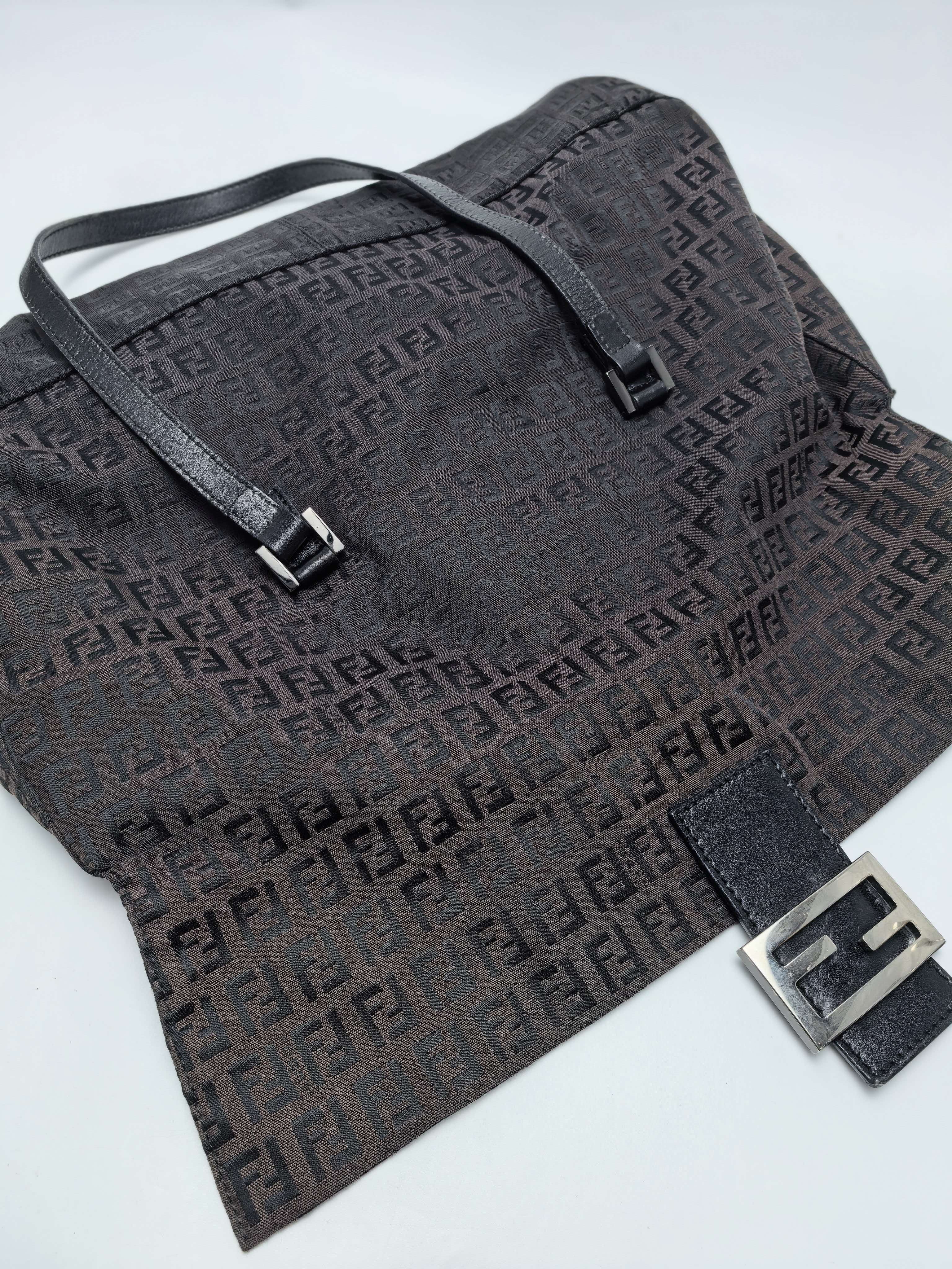 【*Shipped from: China*】FENDI Baguette Canvas Handbag — view 10
