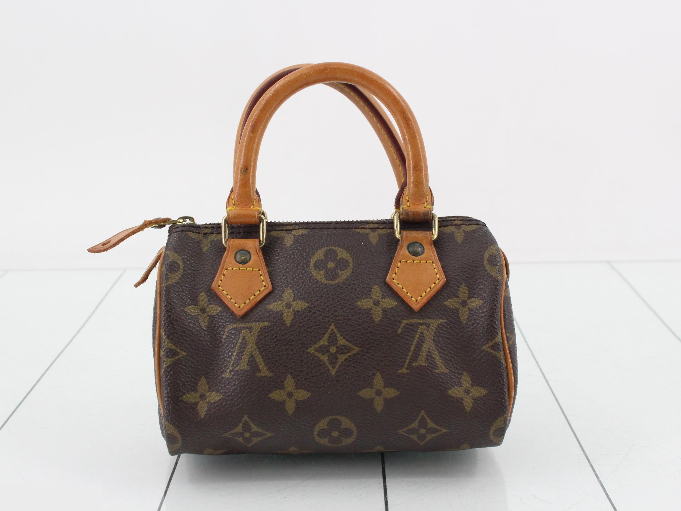 Mini Speedy with shoulder strap — view 2