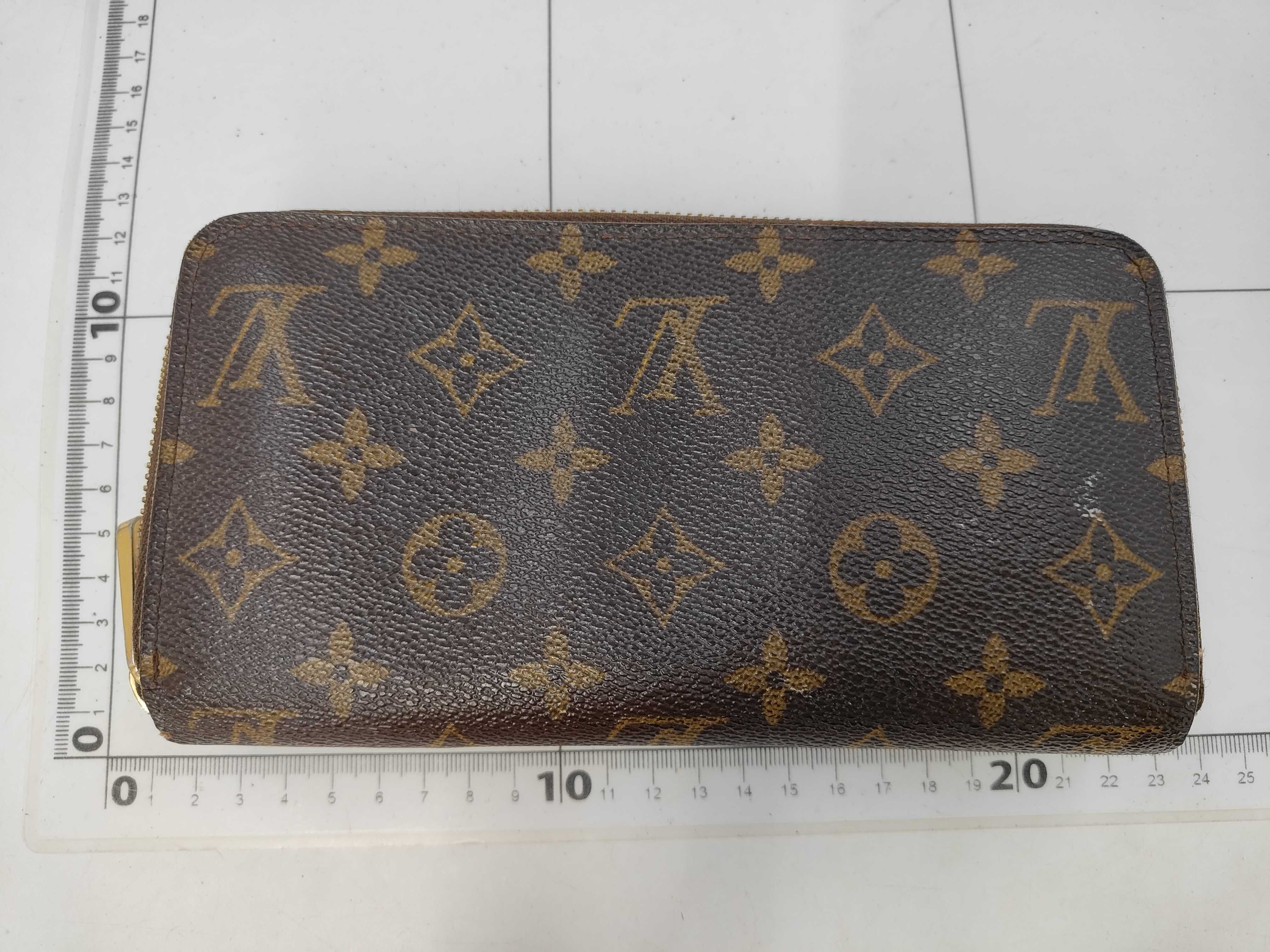 Monogram Louis Vuitton Monogram Zippy Wallet SP0048 Wallet — view 2