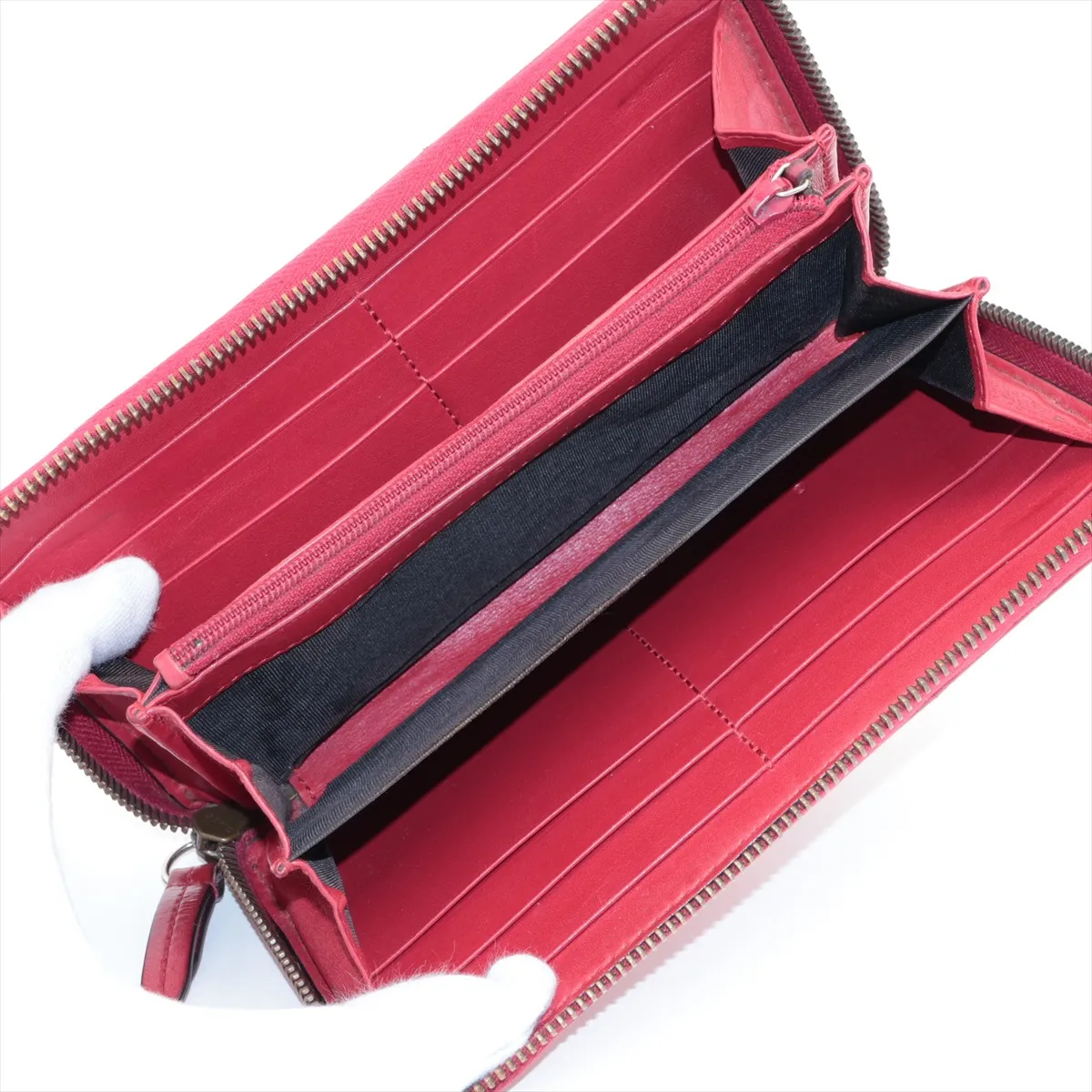 GG Marmont 443123 Leather Round Zip Wallet Red — view 3