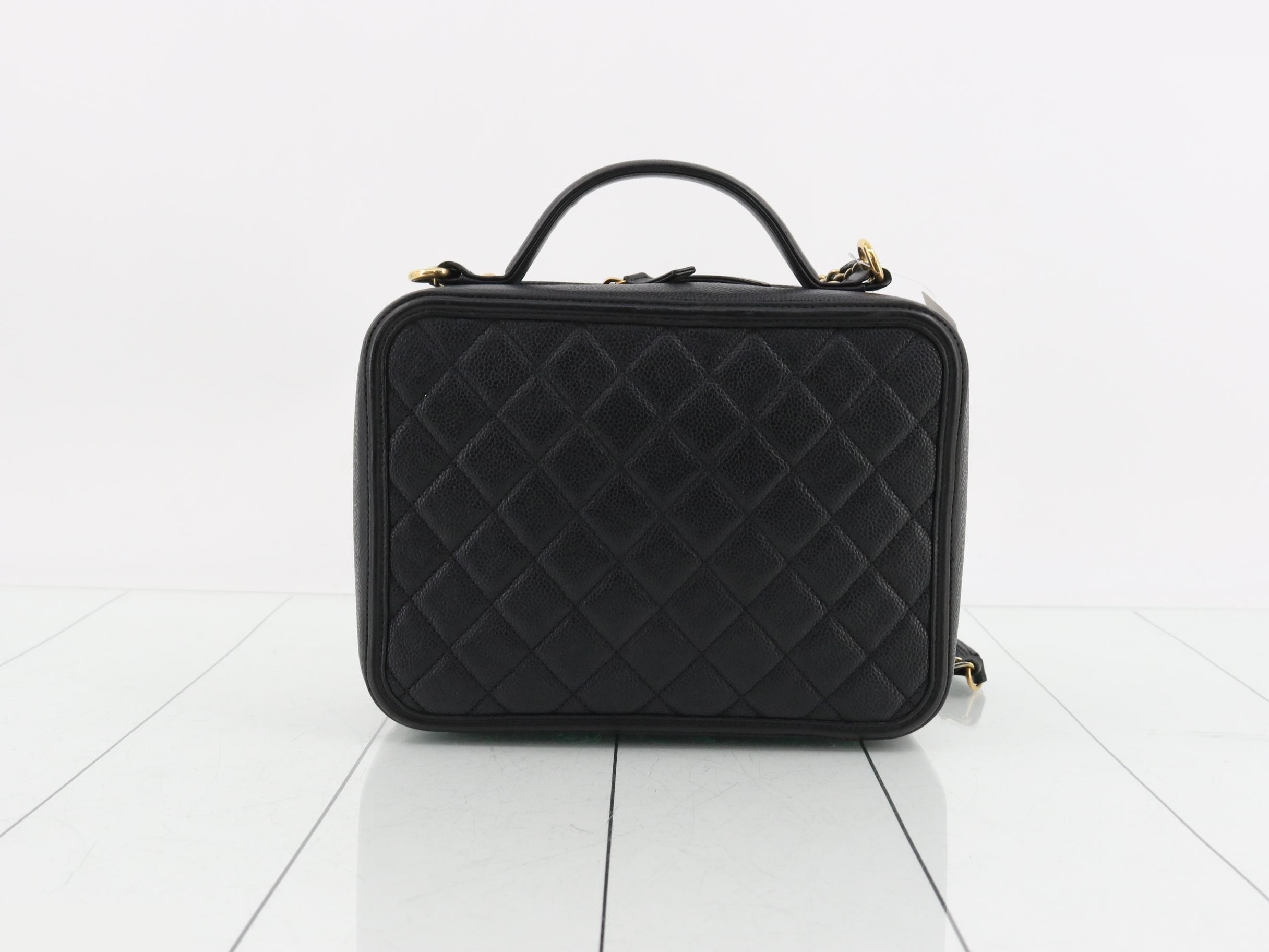 CC Filigree Caviar Skin Vanity Case, Unit No. 23 — view 2