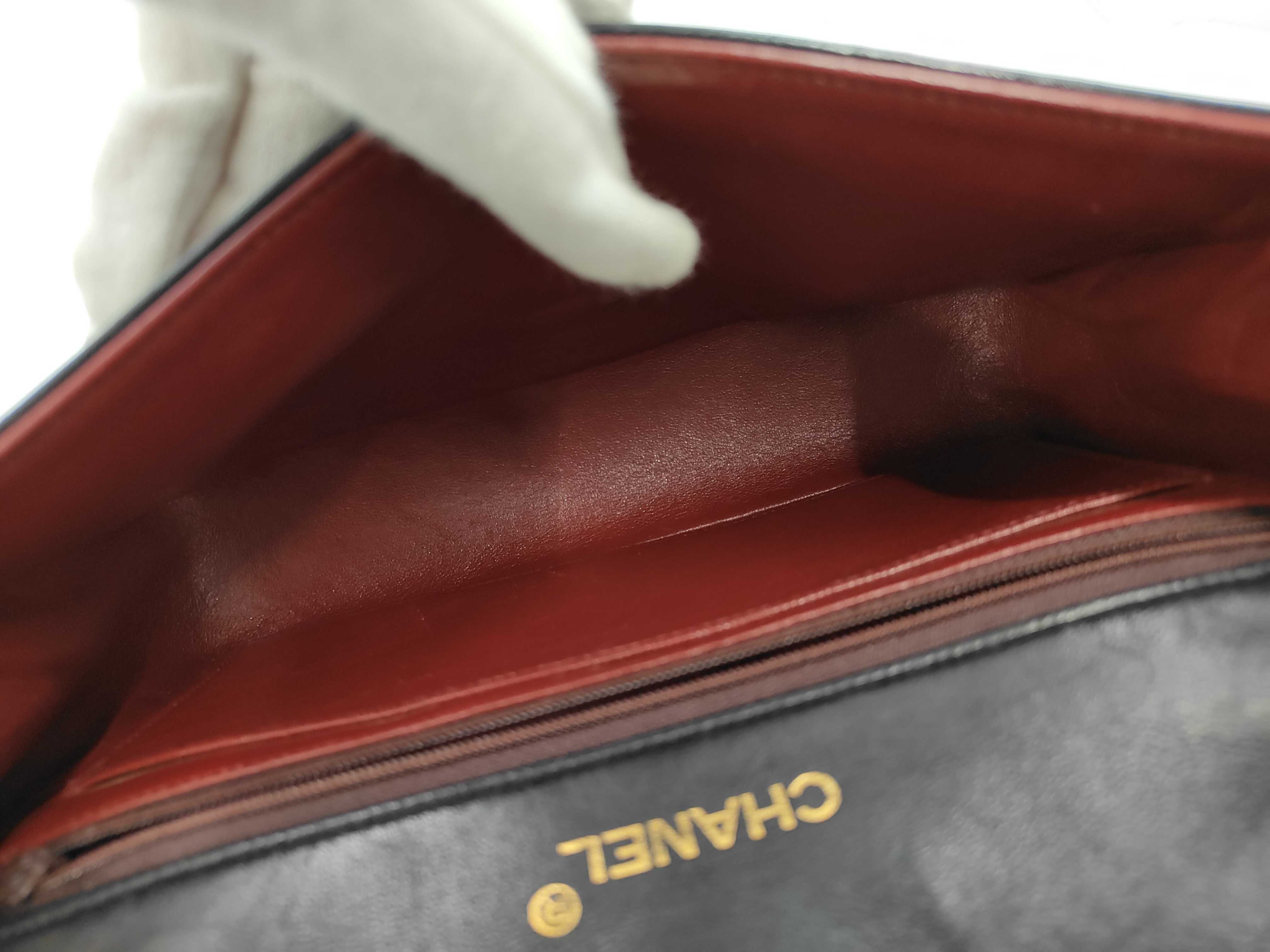 Matelasse Single Flap Single Chain Shoulder Bag — view 9