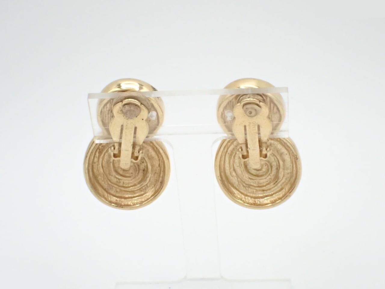 Other lines: Precious metals and earrings — view 2