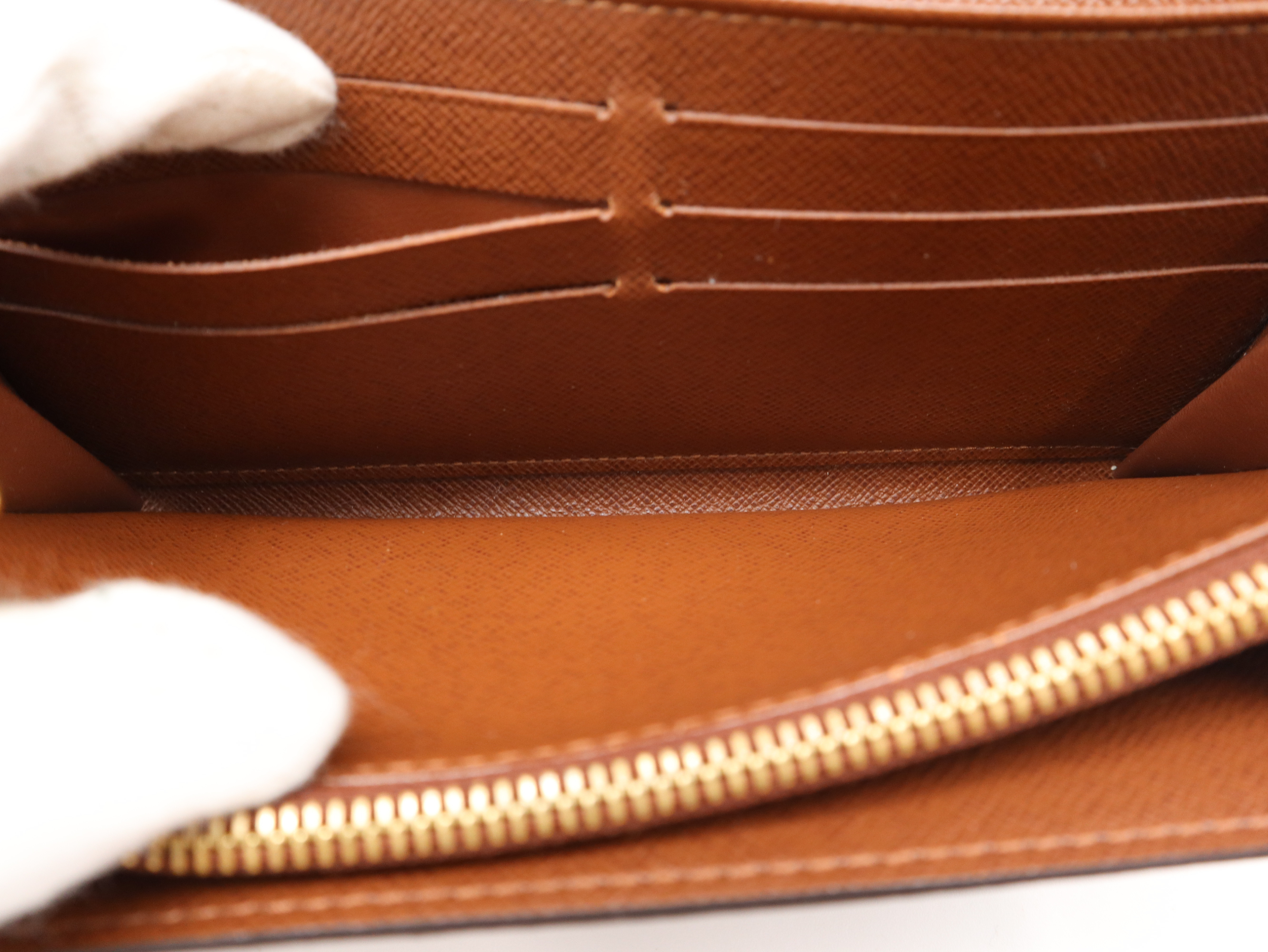 M61734 Monogram Portefeuille Sarah Wallet — view 10