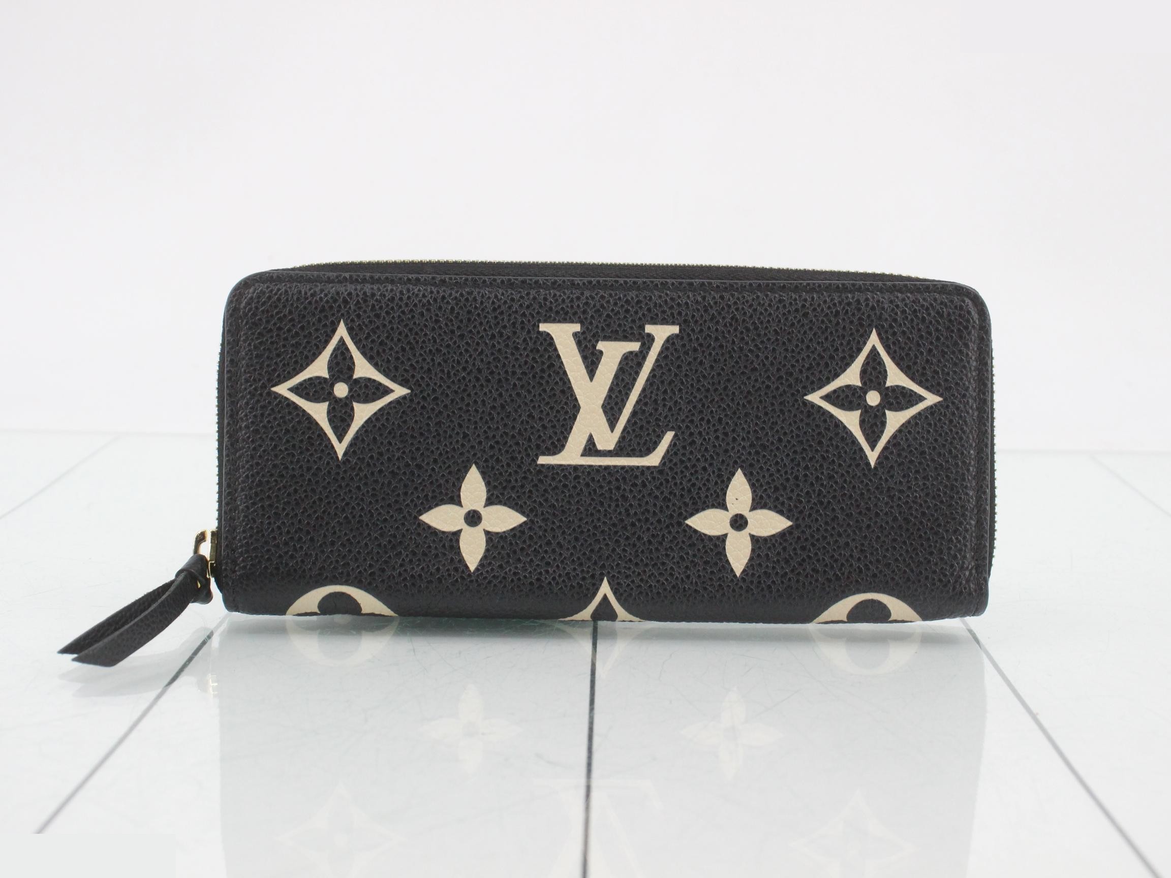 Portefeuille Clemence Bicolor Monogram Long Wallet