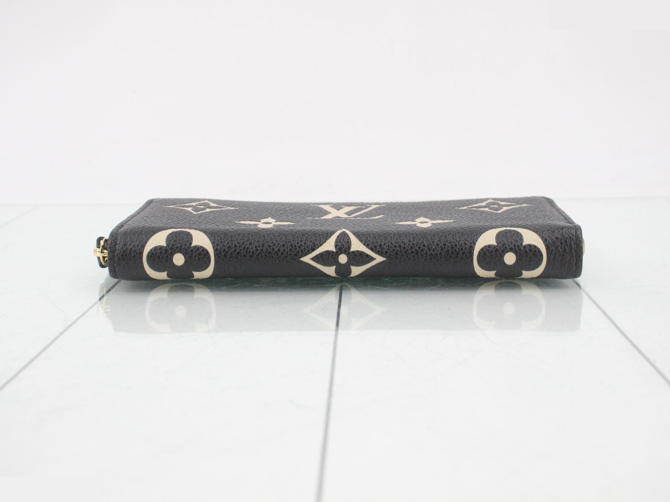 Portefeuille Clemence Bicolor Monogram Long Wallet — view 3