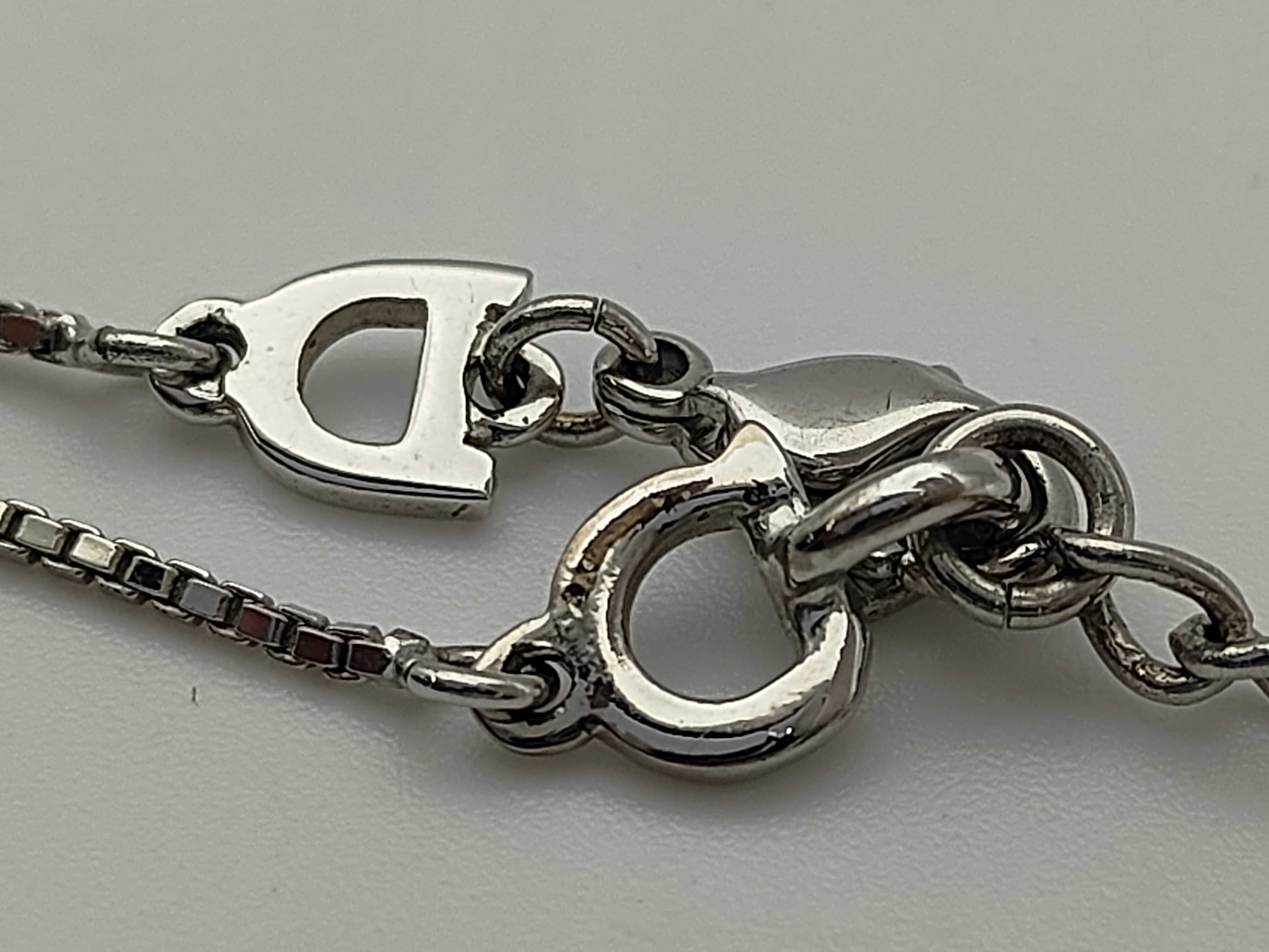Christian logo plate silver necklace — view 4