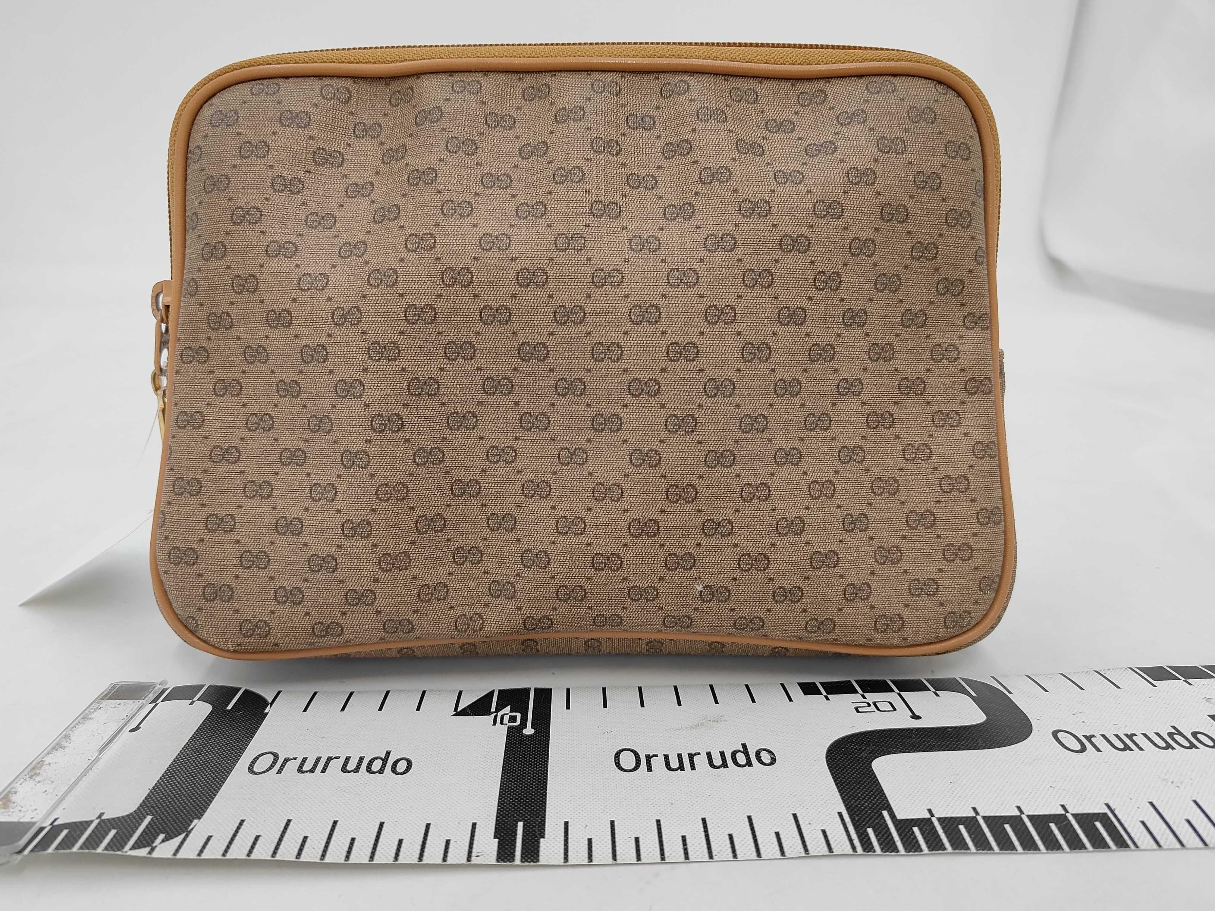 pouch — view 2